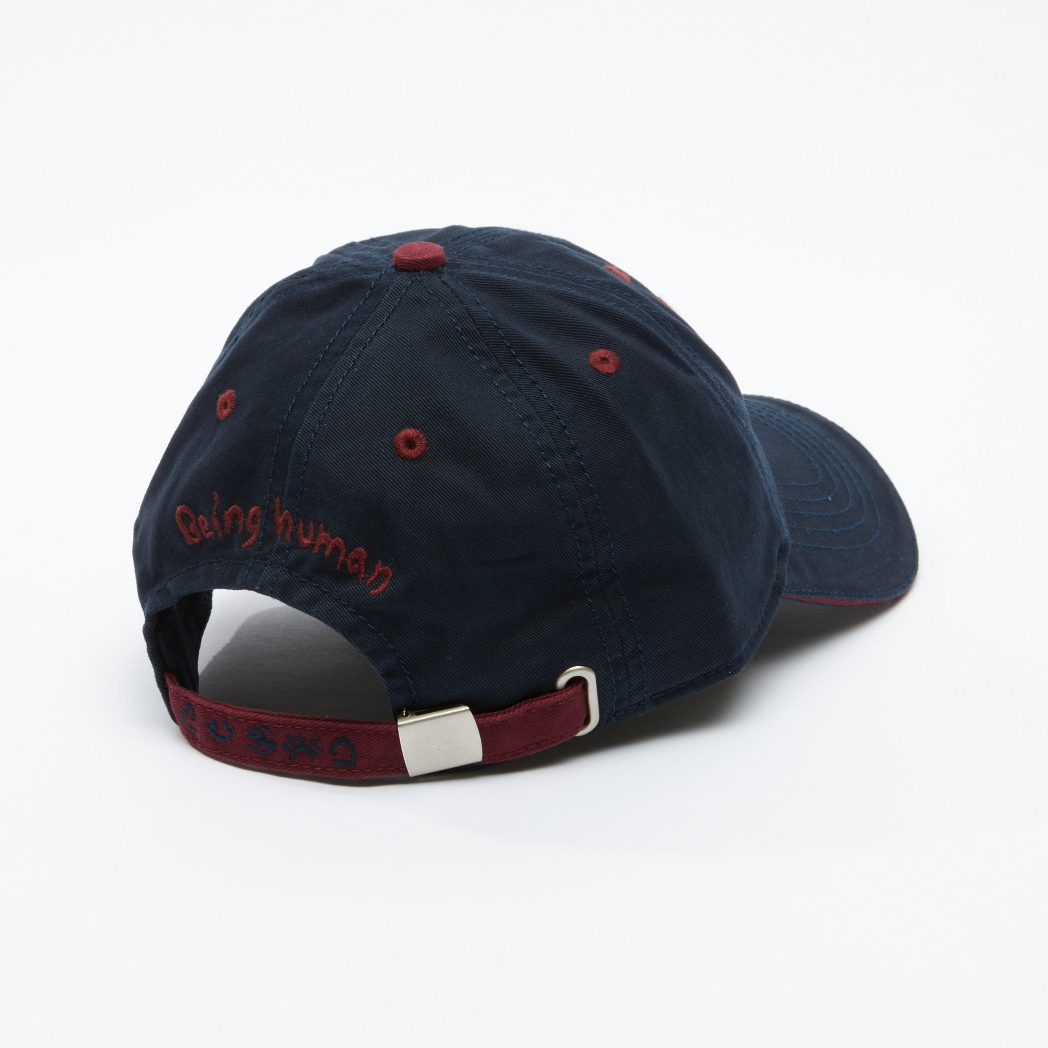 قبعة كاب مطرّزة بثنية إغلاق من بيينج هيومان-men-caps-image-3