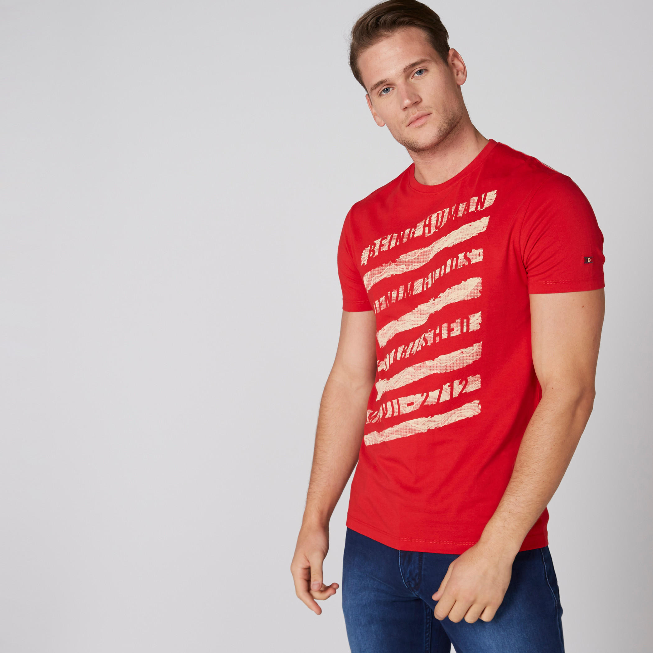 تيشيرت بياقة مستديرة وأكمام قصيرة وطبعات بيينج هيومان-men-clothing-tshirtsandpolos-tshirts-image-1