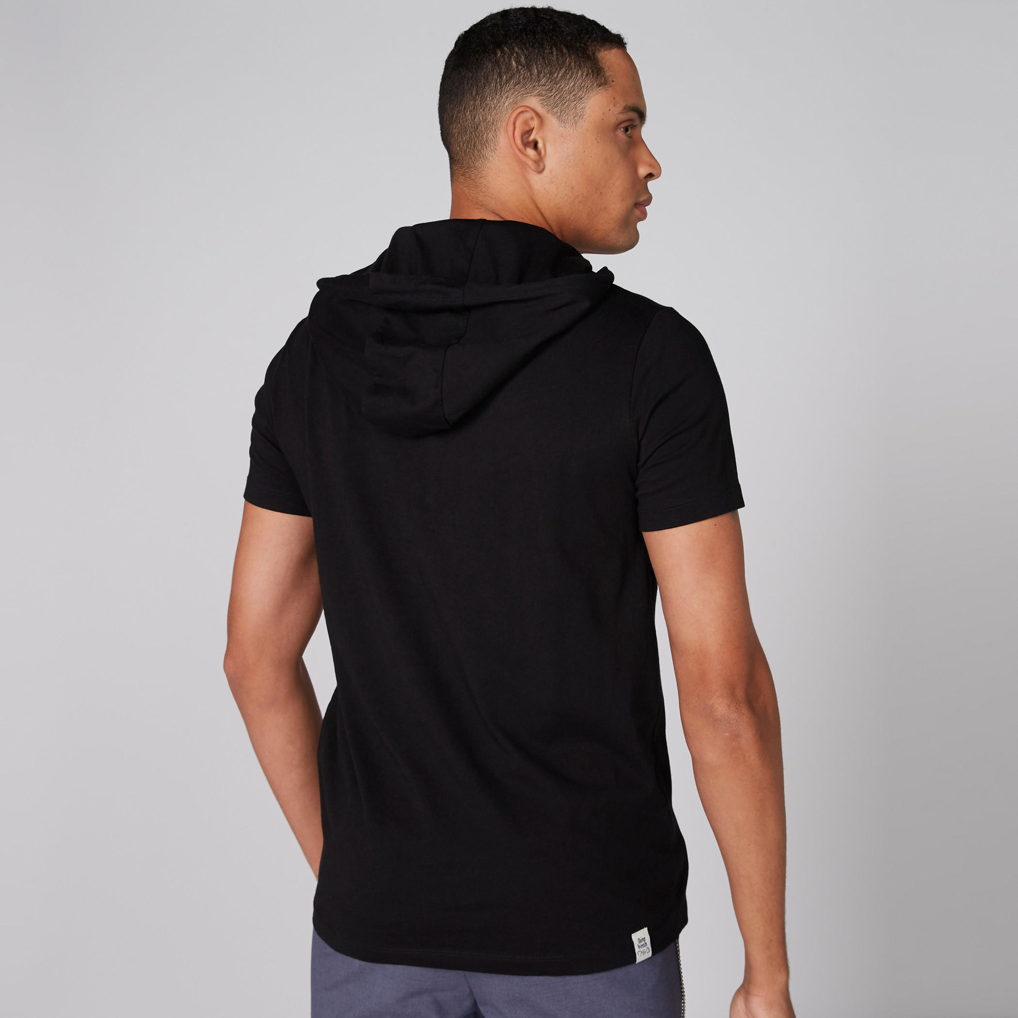 تيشيرت بأكمام قصيرة وقبعة وطبعات بيينج هيومان-men-clothing-tshirtsandpolos-tshirts-image-2