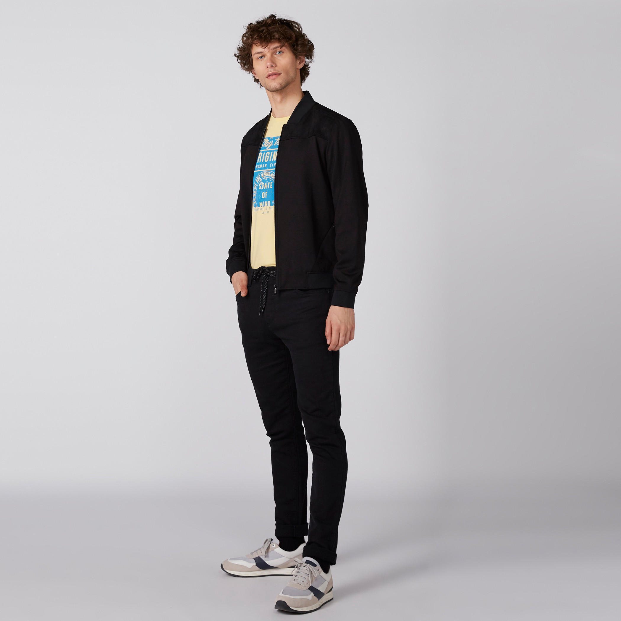 تيشيرت بطبعات وياقة ضيقة وأكمام قصيرة من بيينج هيومان-men-clothing-tshirtsandpolos-tshirts-image-3