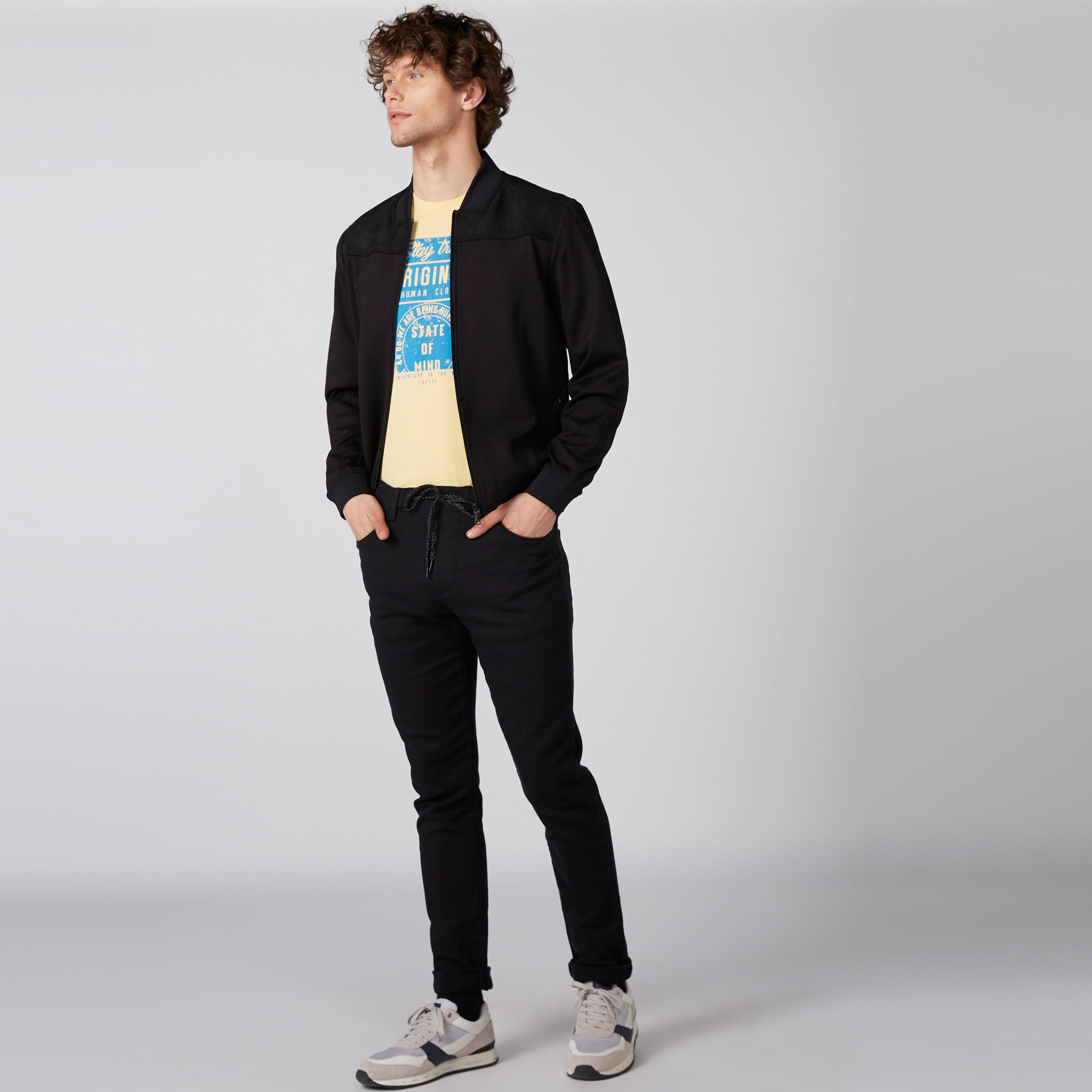 تيشيرت بطبعات وياقة ضيقة وأكمام قصيرة من بيينج هيومان-men-clothing-tshirtsandpolos-tshirts-image-4