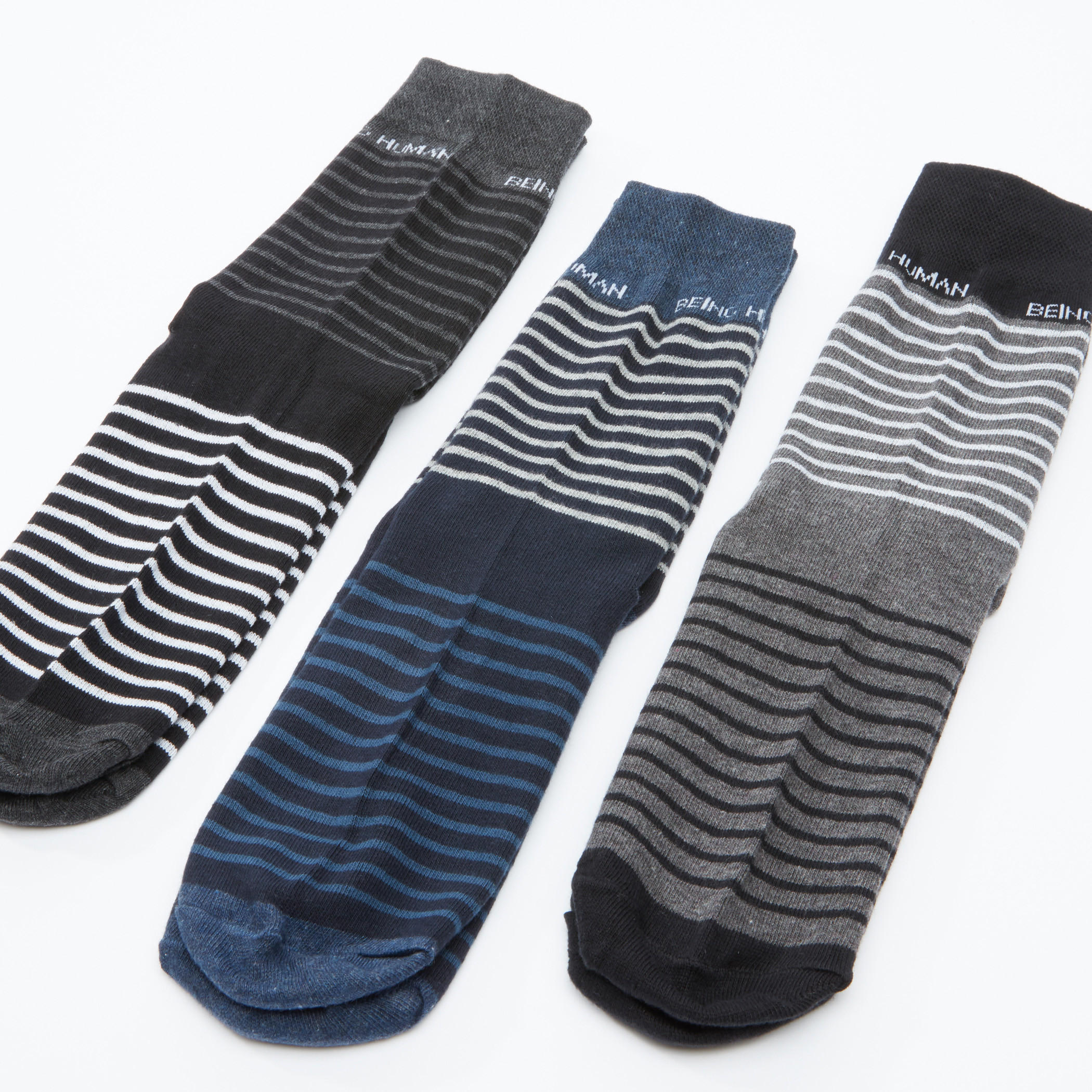 جوارب مقلّمة متوسطة الطول من بيينج هيومان - طقم من 3 أزواج-men-socks-image-2