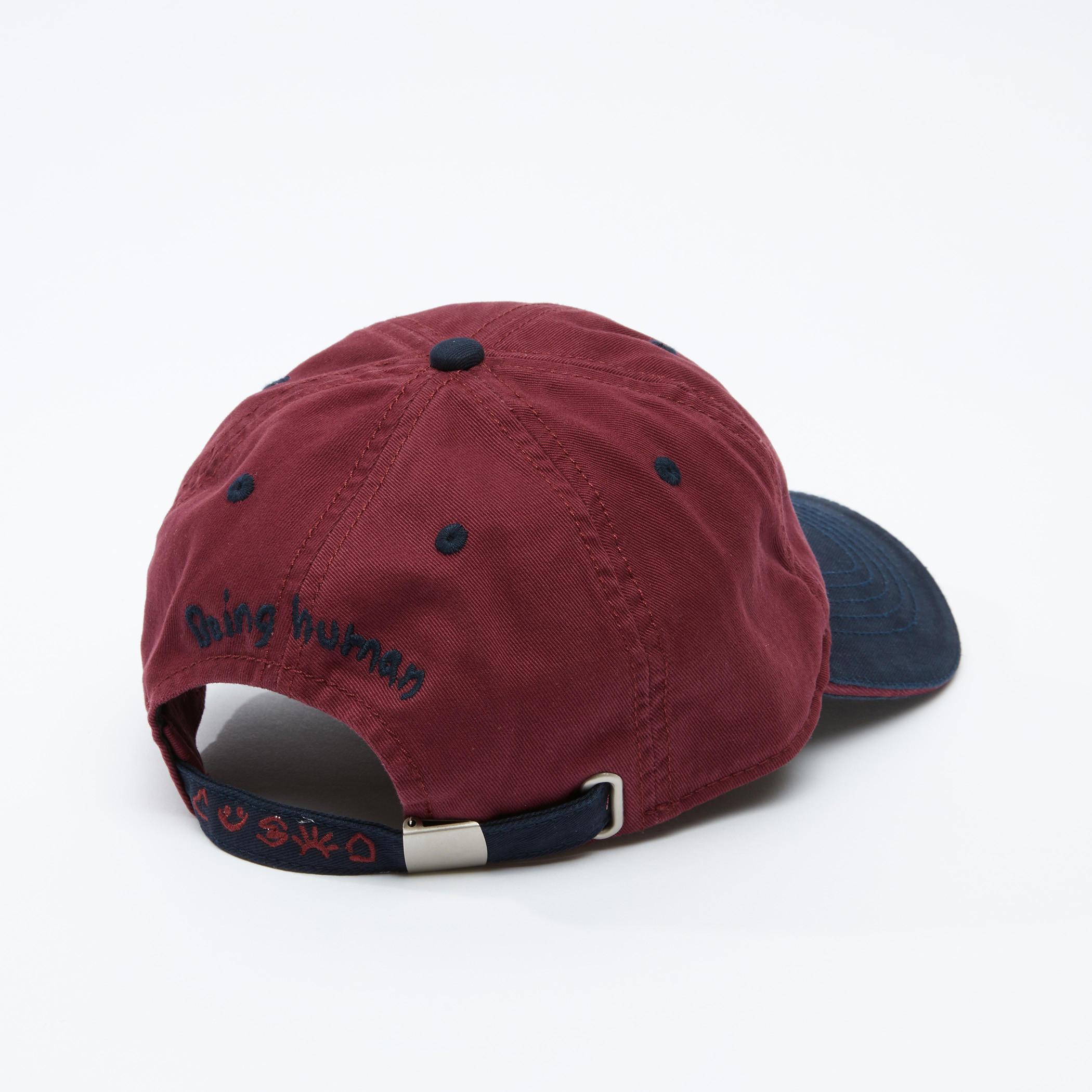قبعة كاب مطرّزة بثنية إغلاق من بيينج هيومان-men-caps-image-4