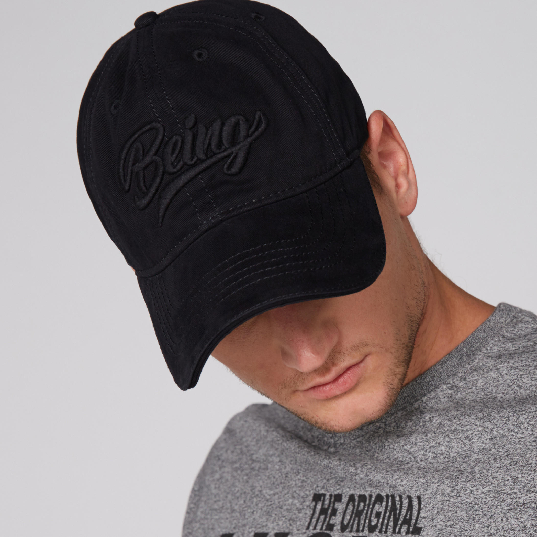 كاب بإغلاق عملي من بيينج هيومن-men-caps-image-3