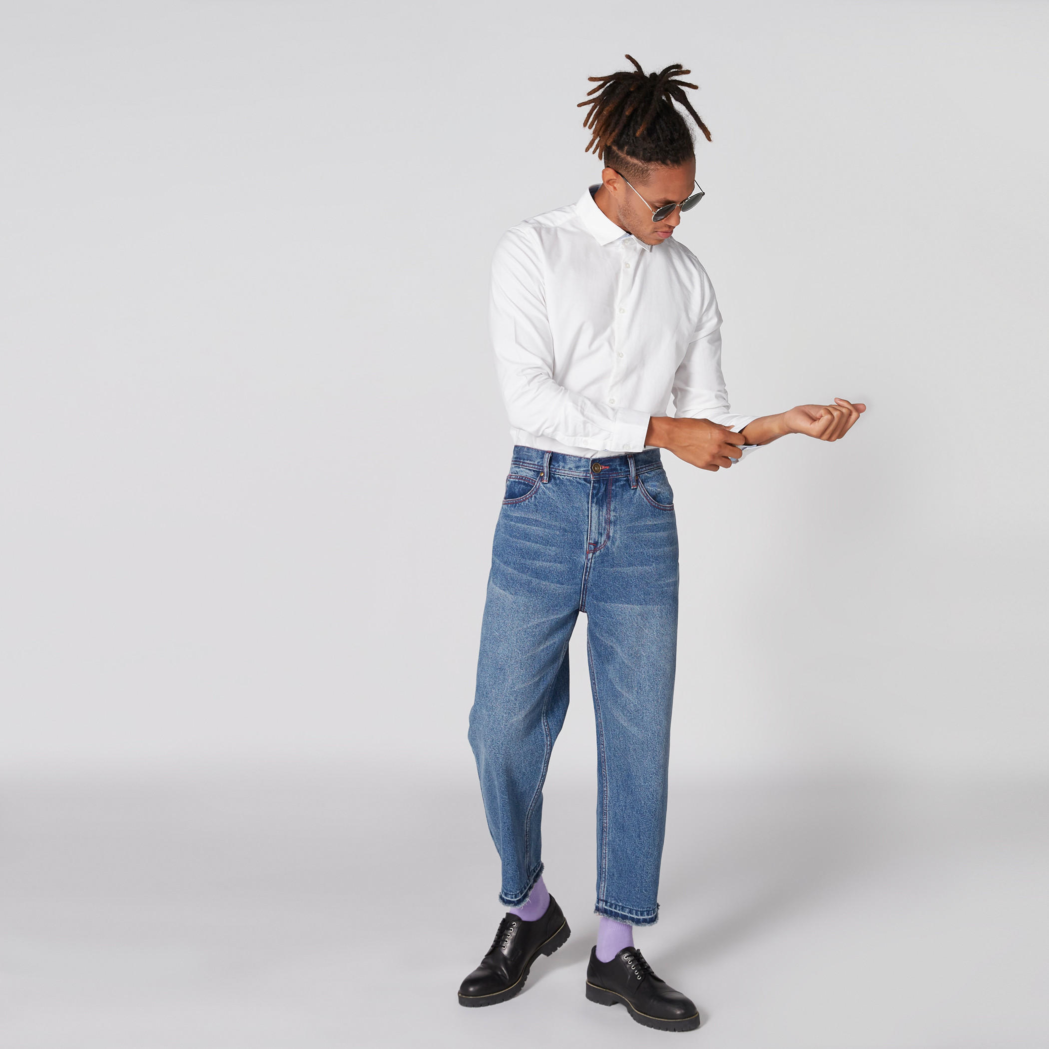 قميص بأكمام طويلة وأزرار من بيينج هيومان-men-clothing-shirts-image-3