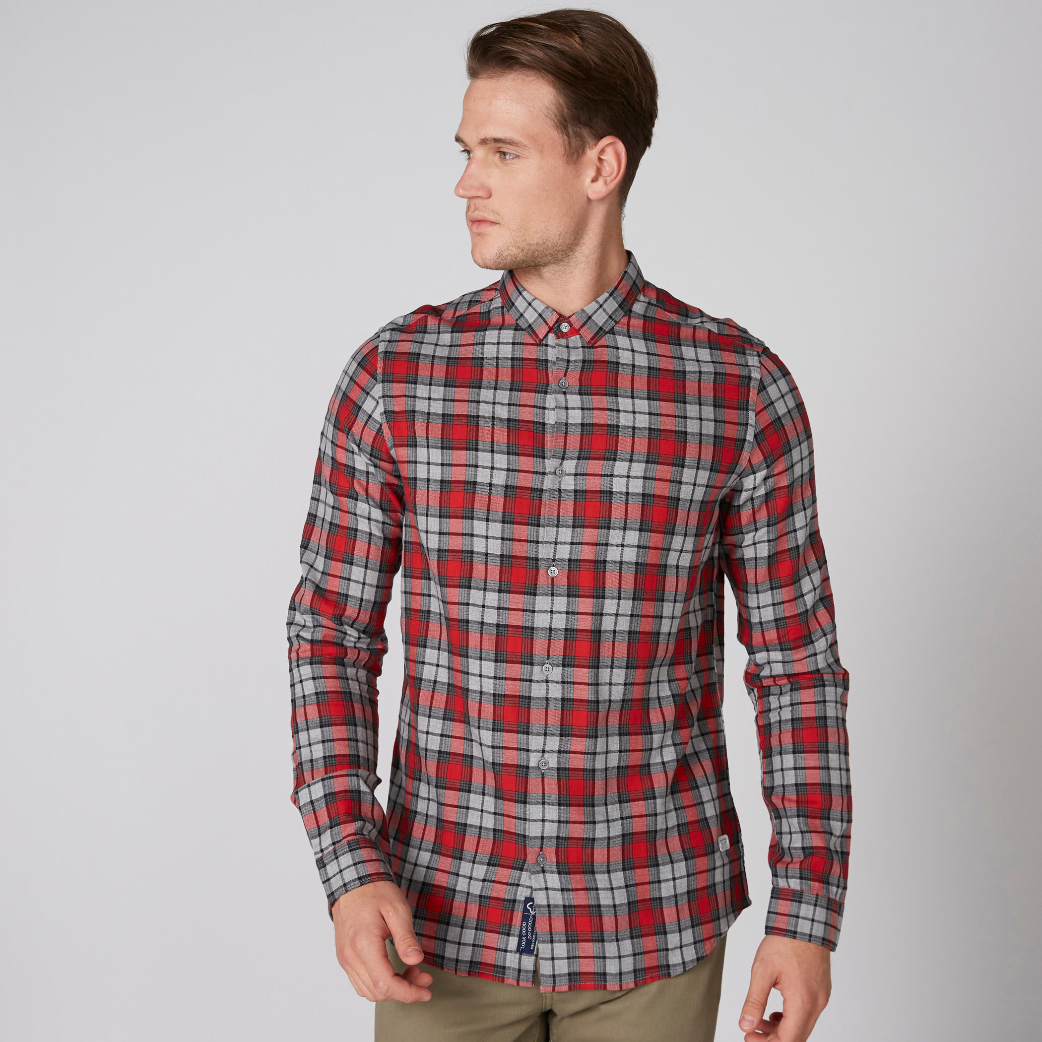 قميص كاروهات بأكمام طويلة وأزرار بيينج هيومان-men-clothing-shirts-image-1