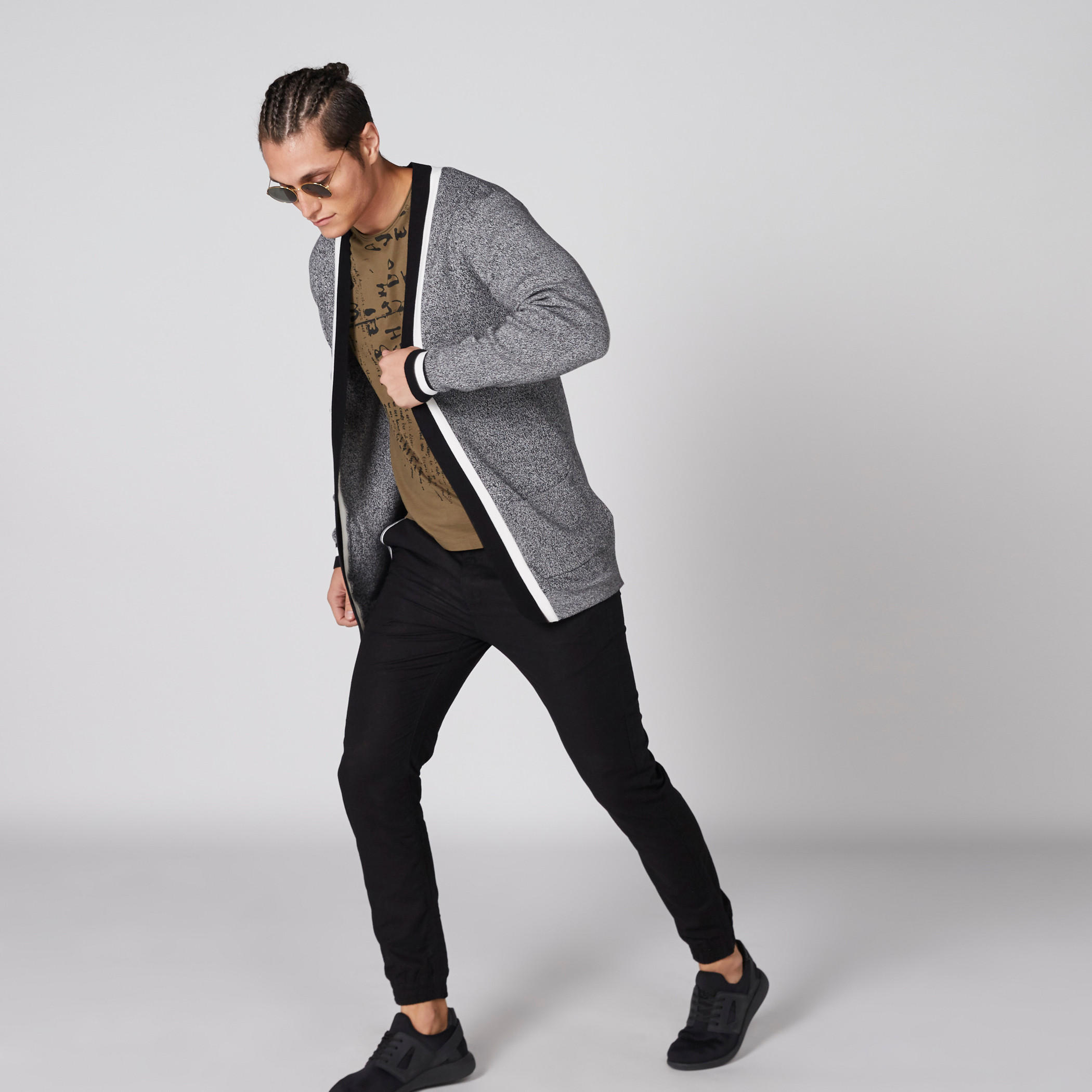 بنطال رياضي بخصر مطّاطي وجيوب من بيينج هيومان-men-clothing-bottoms-joggers-image-3