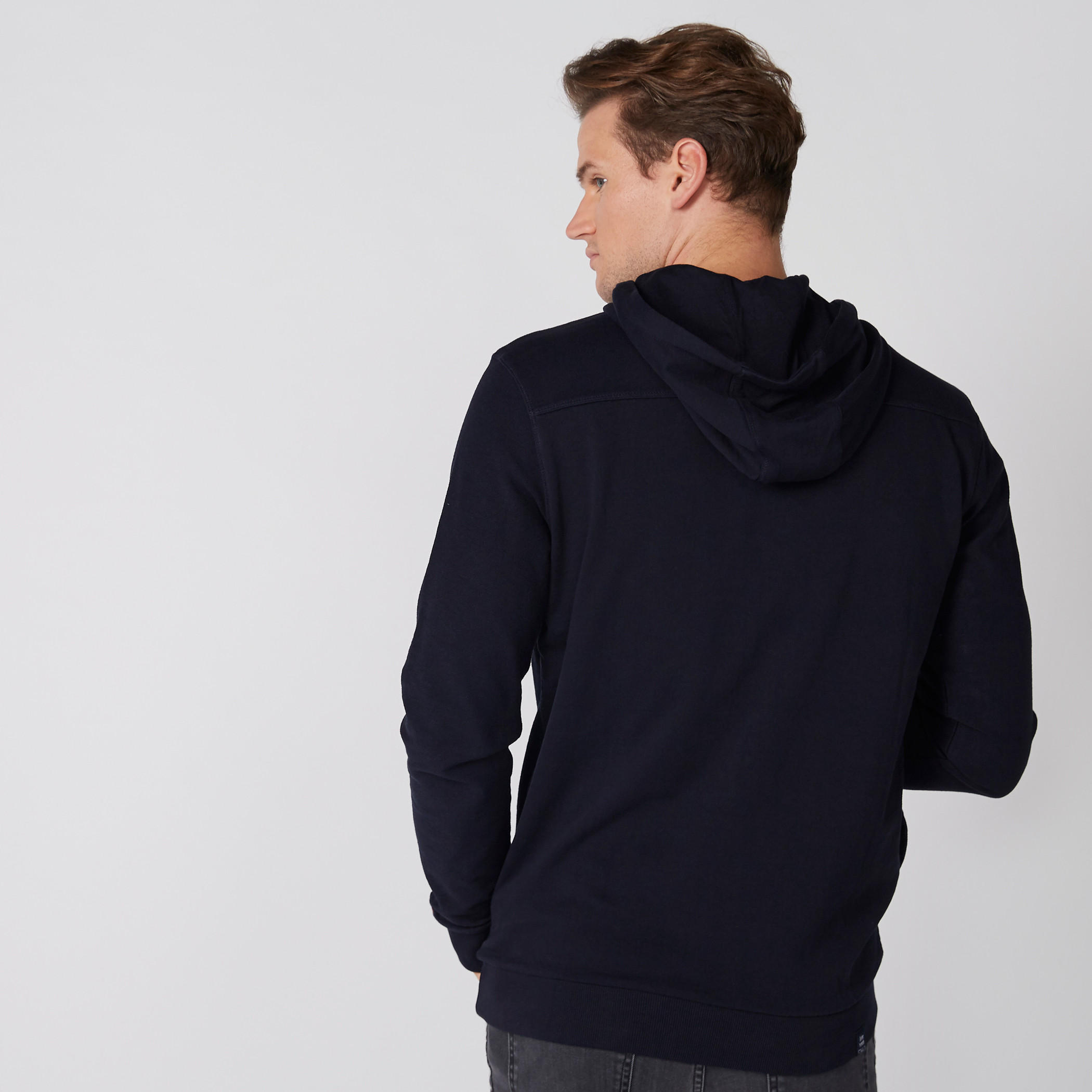 سويت شيرت بأكمام طويلة وقبعة وطبعات بيينج هيومان-men-winterwear-hoodiesandsweatshirts-image-2