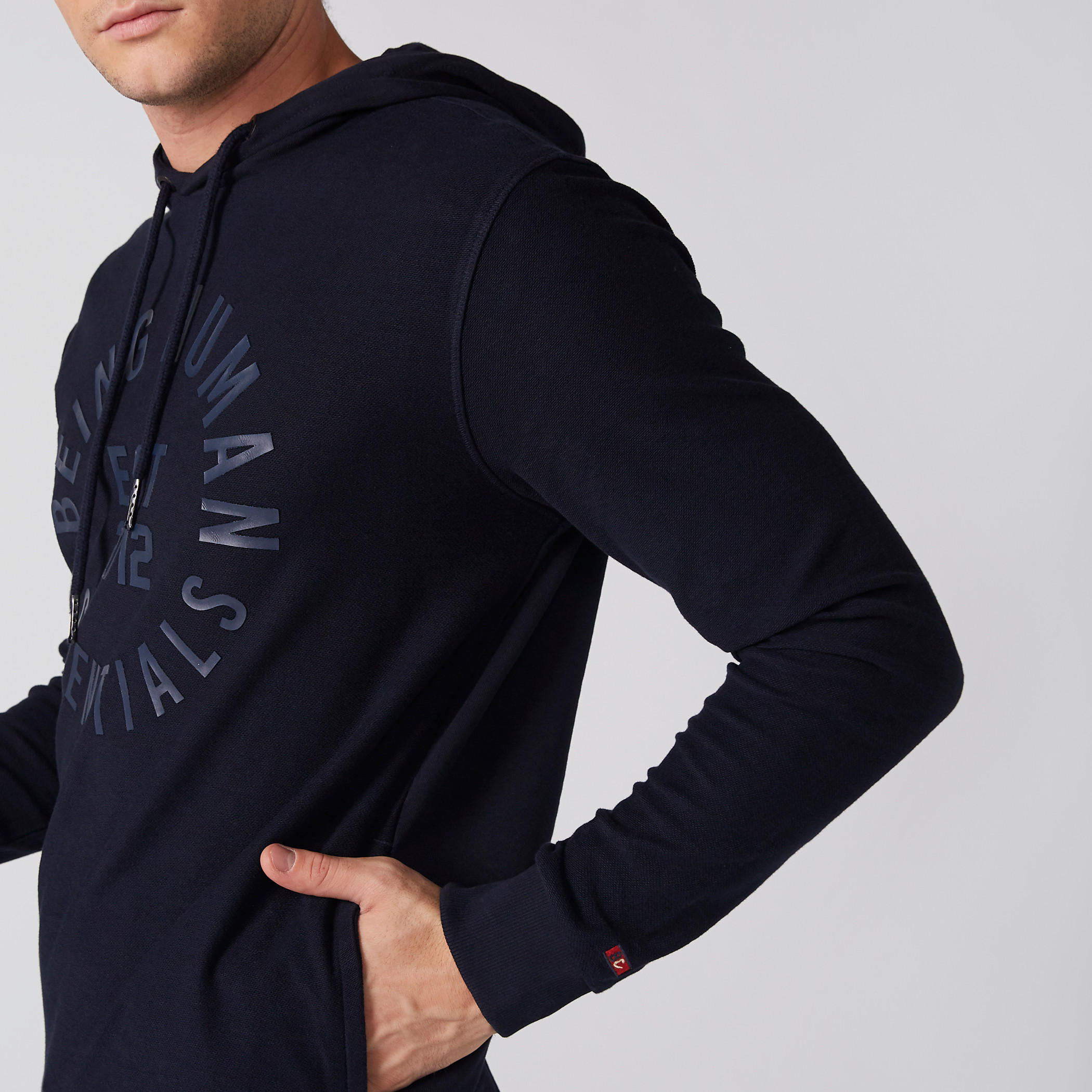 سويت شيرت بأكمام طويلة وقبعة وطبعات بيينج هيومان-men-winterwear-hoodiesandsweatshirts-image-3