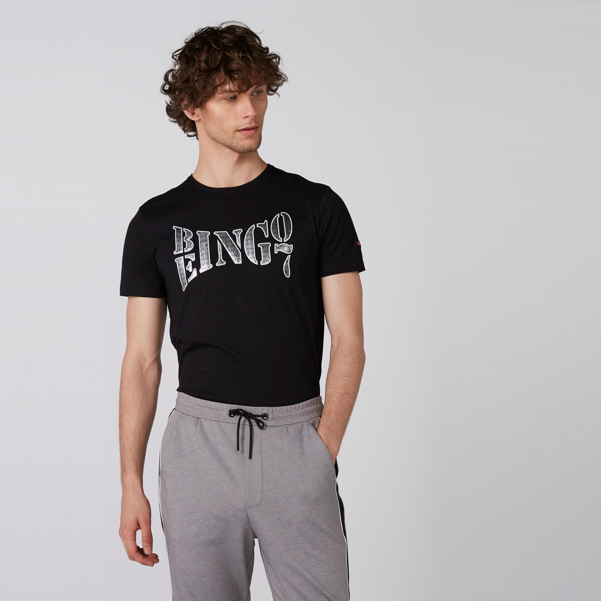 تيشيرت بطبعات وياقة ضيقة وأكمام قصيرة من بيينج هيومان-men-clothing-tshirtsandpolos-tshirts-image-5
