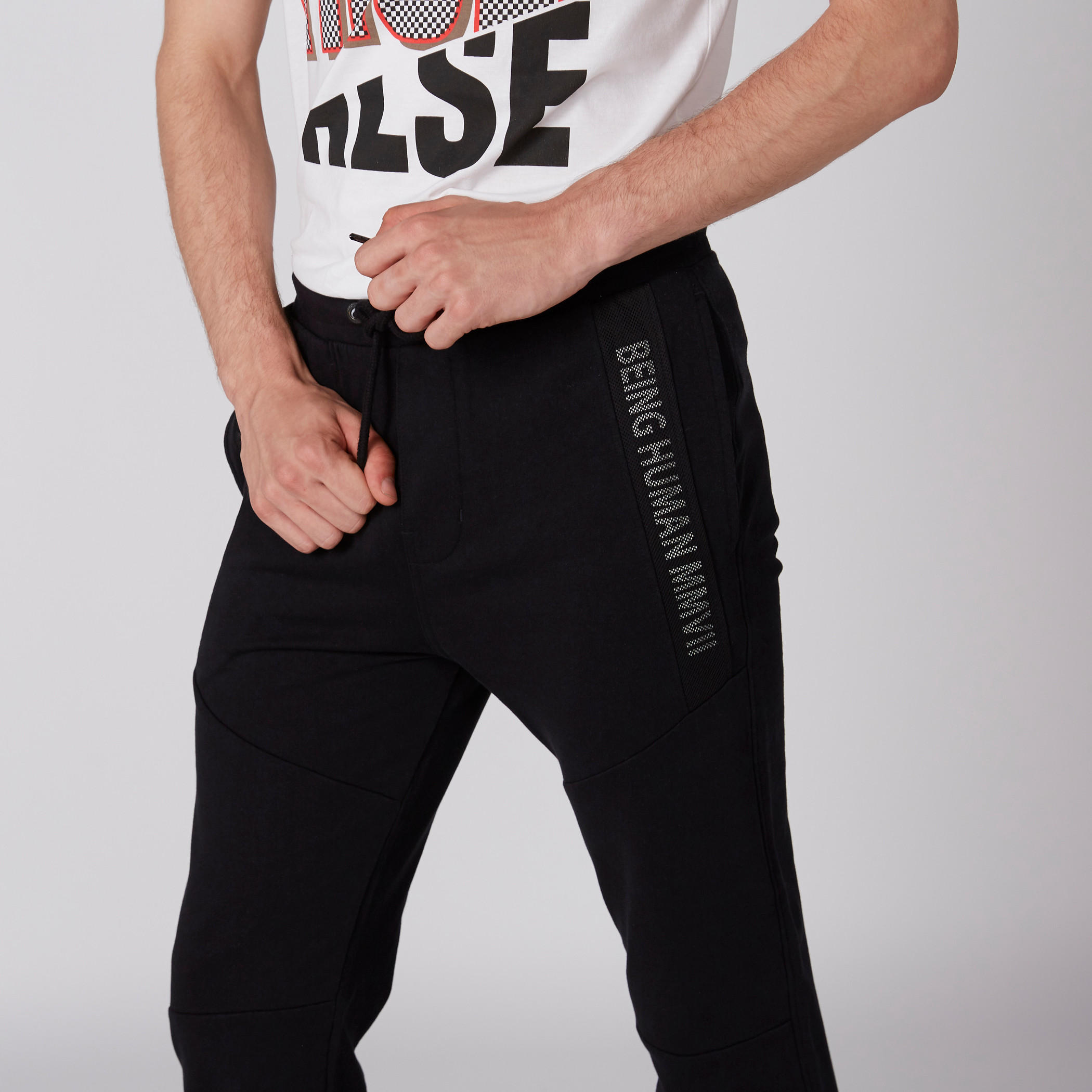 بنطال رياضي طويل بخصر مطّاطي من بيينج هيومان-men-clothing-bottoms-joggers-image-3