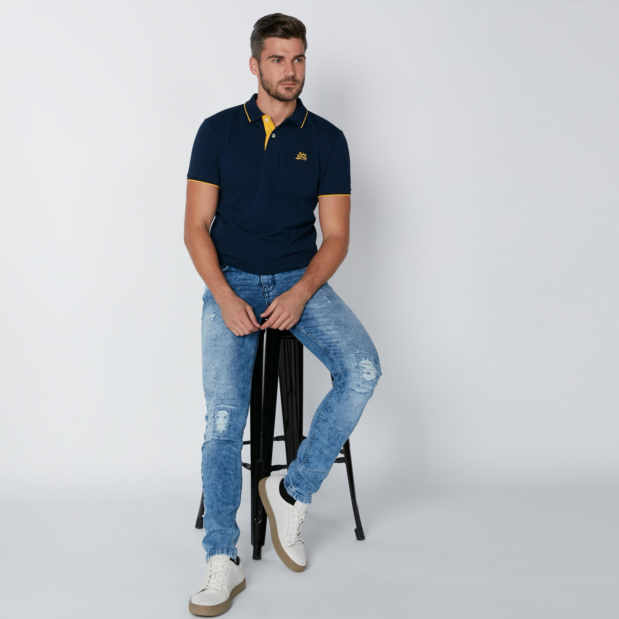 تيشيرت بياقة بولو وأكمام قصيرة وتطريز بيينج هيومان-men-clothing-tshirtsandpolos-polos-image-2