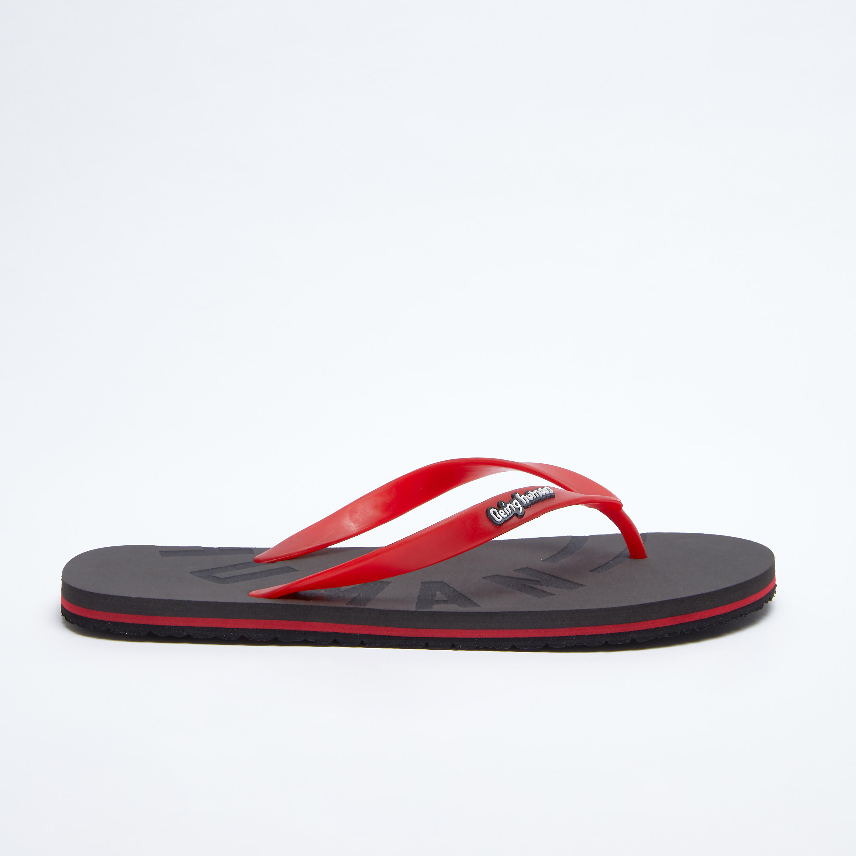 شبشب فليب فلوب بطبعات وأحزمة مزيّنة بشعار بيينج هيومان-men-shoes-flipflopsandslides-image-2