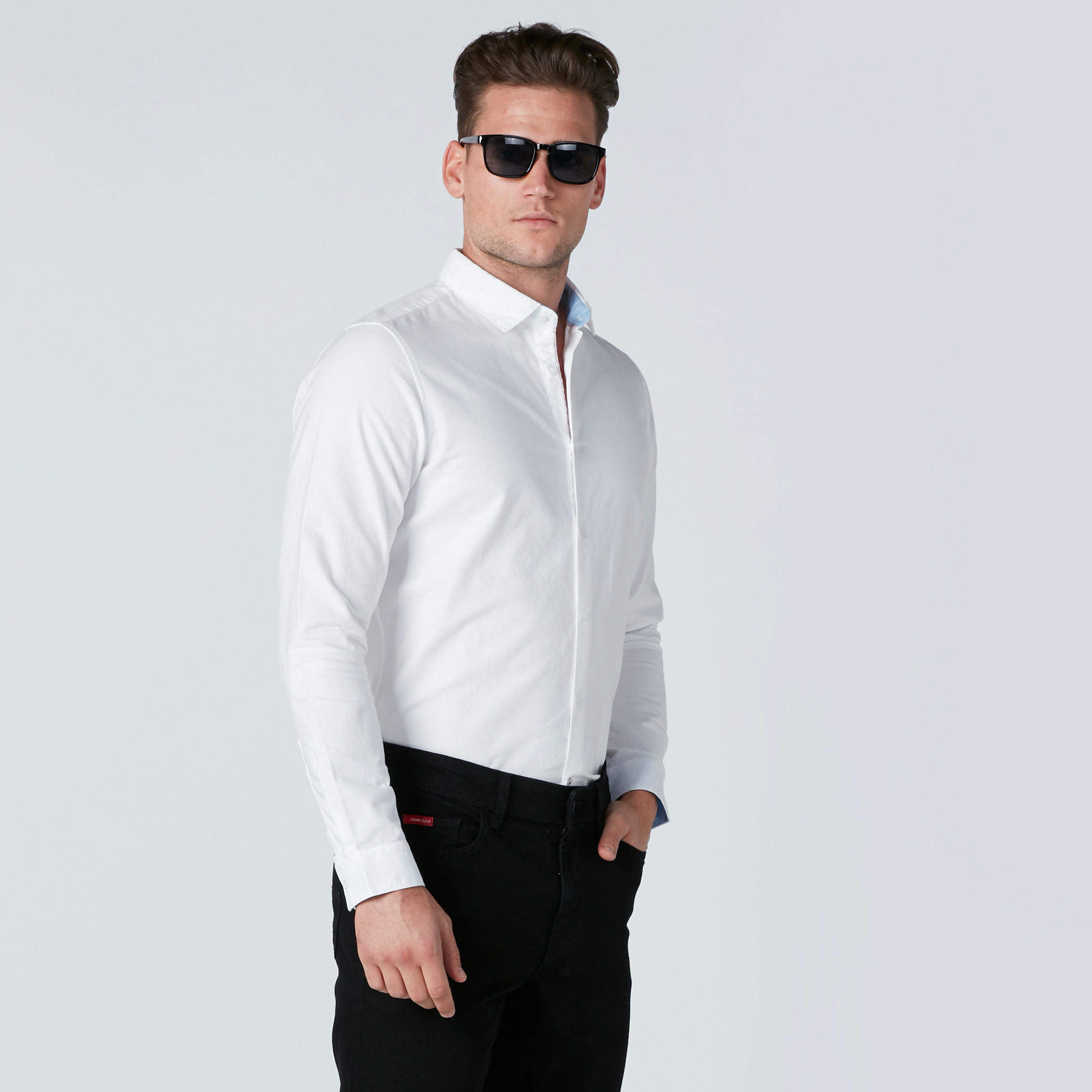 قميص بقصّة مطابقة للجسم وأكمام طويلة من بيينج هيومان-men-clothing-shirts-image-3