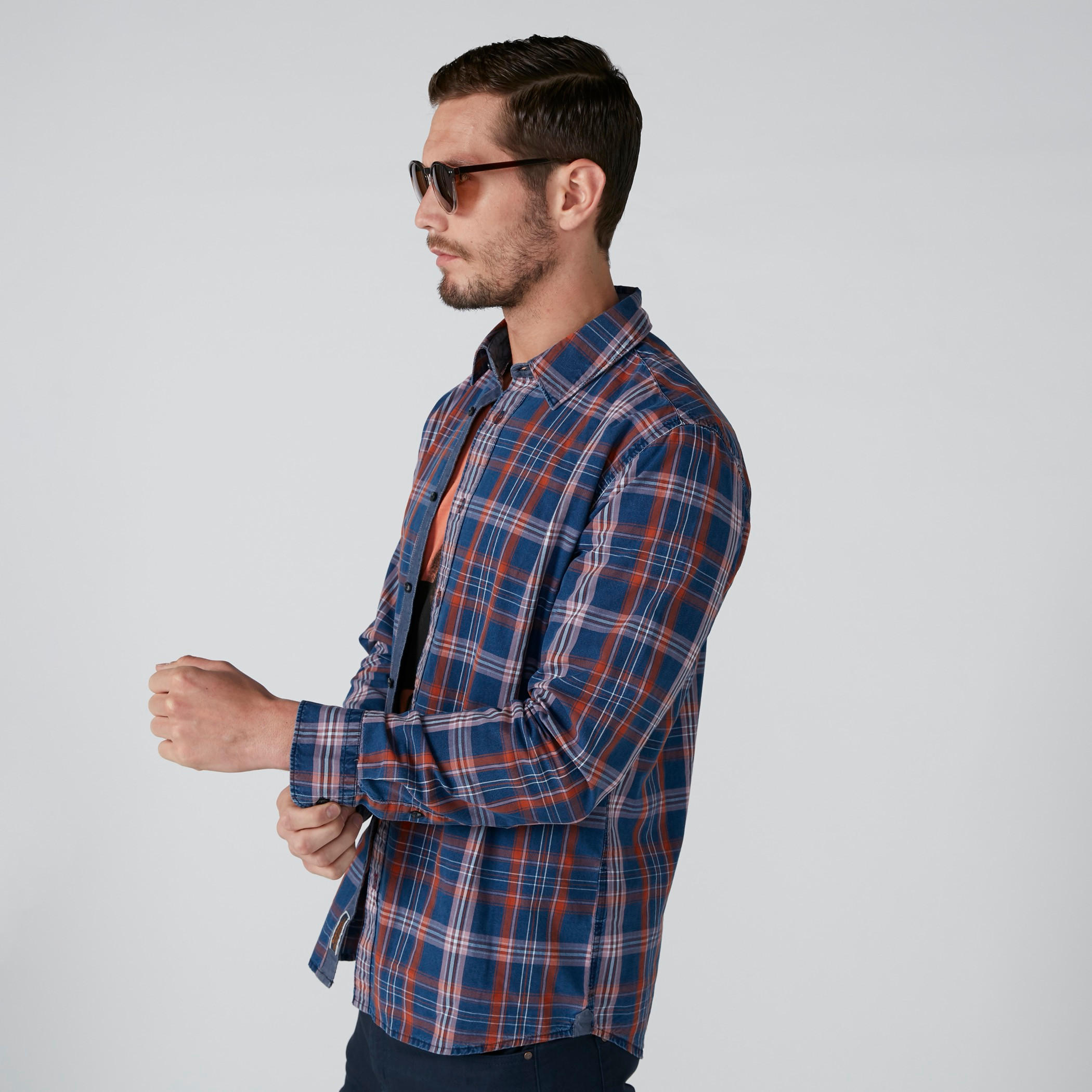 قميص مستدام كاروهات بأكمام طويلة بيينج هيومان-men-clothing-shirts-image-2