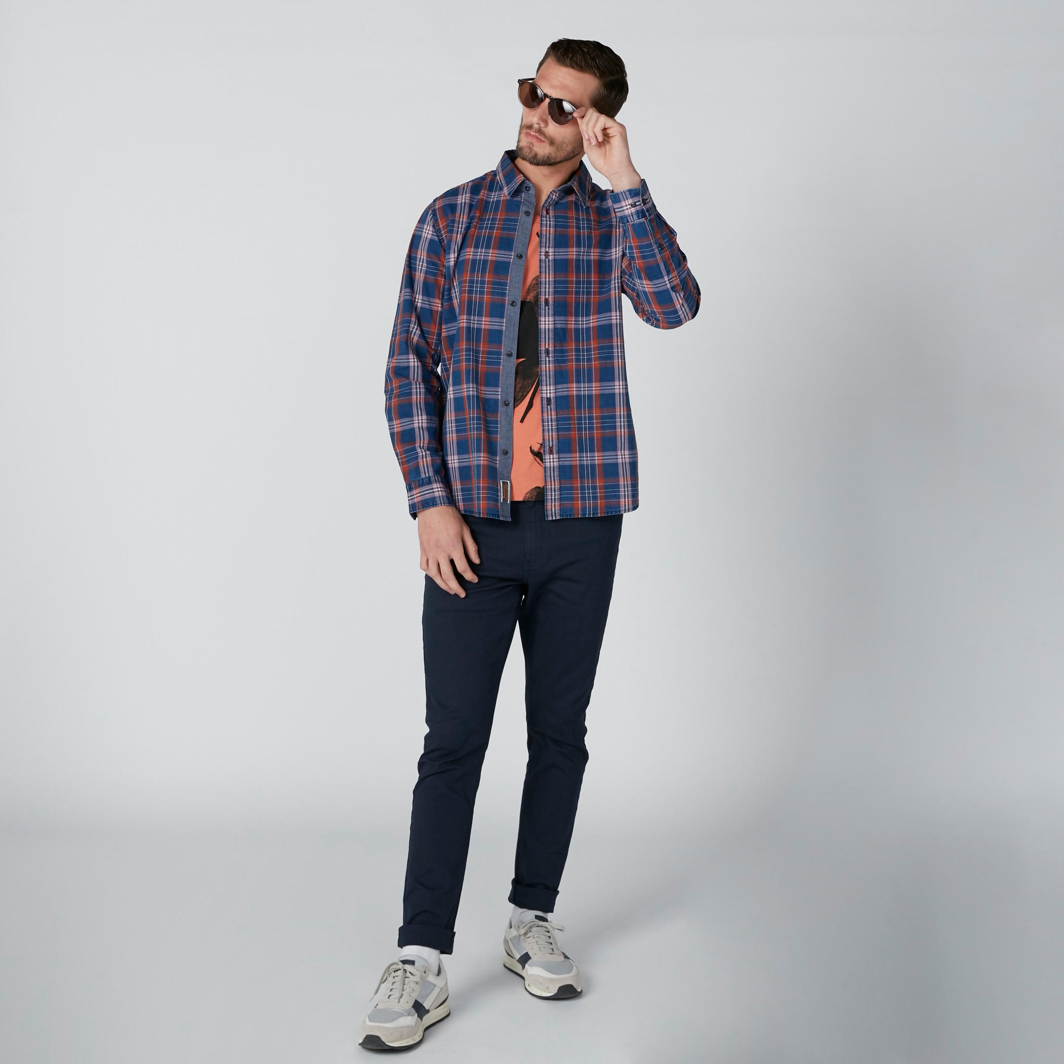 قميص مستدام كاروهات بأكمام طويلة بيينج هيومان-men-clothing-shirts-image-3