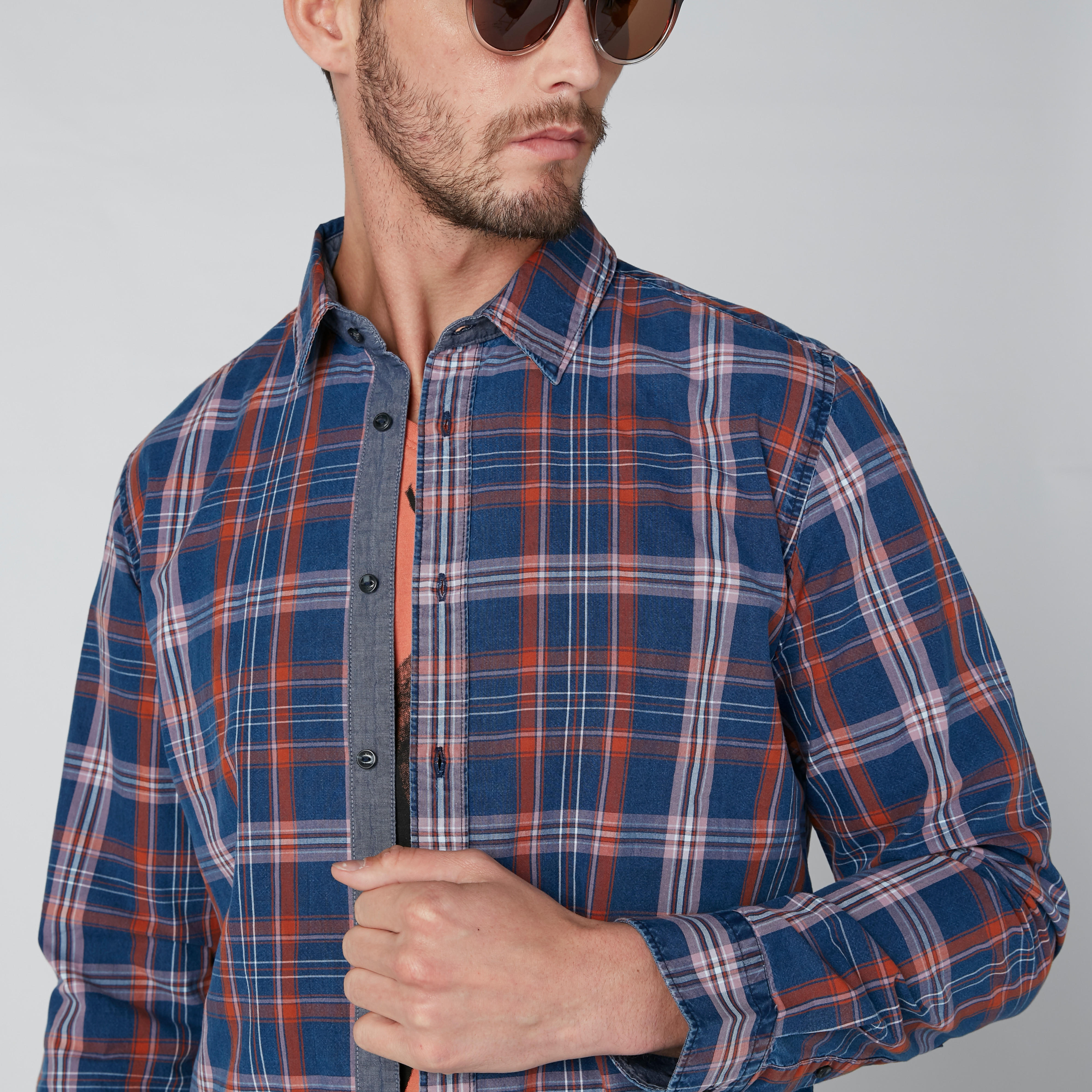 قميص مستدام كاروهات بأكمام طويلة بيينج هيومان-men-clothing-shirts-image-4