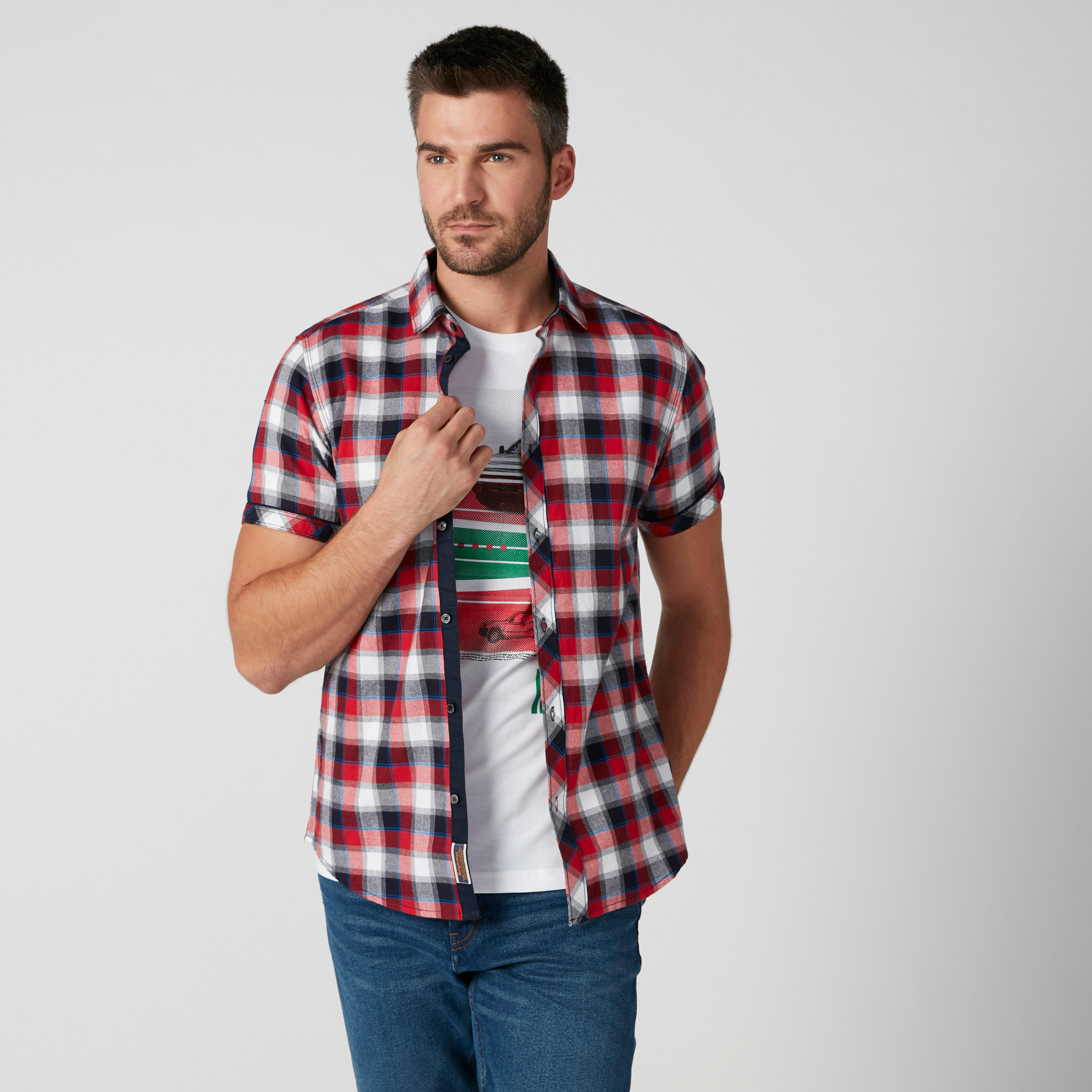قميص مستدام كاروهات بقصّة عادية من بيينج هيومان-men-clothing-shirts-image-1