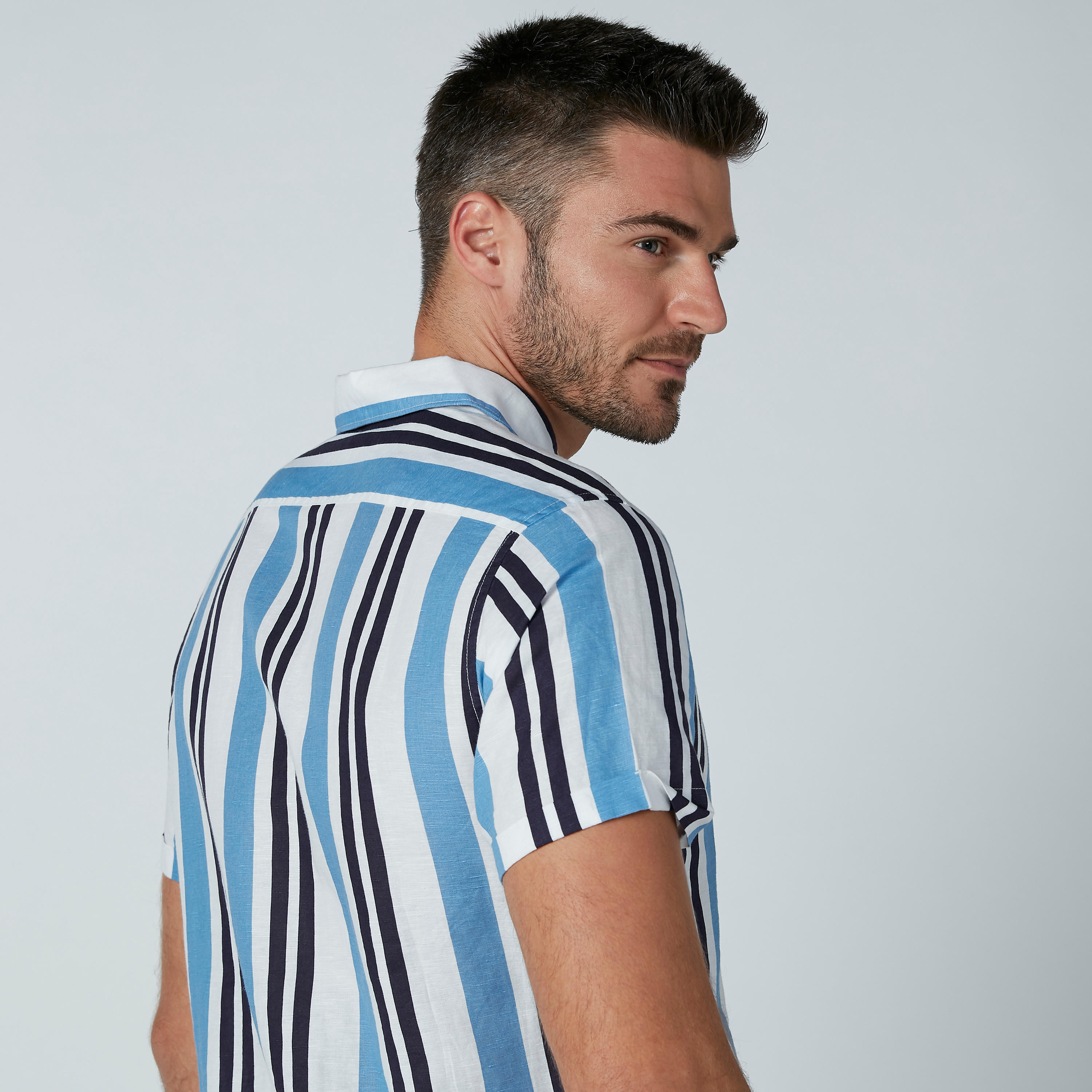قميص مستدام مقلم بأكمام قصيرة بيينج هيومان -men-clothing-shirts-image-2
