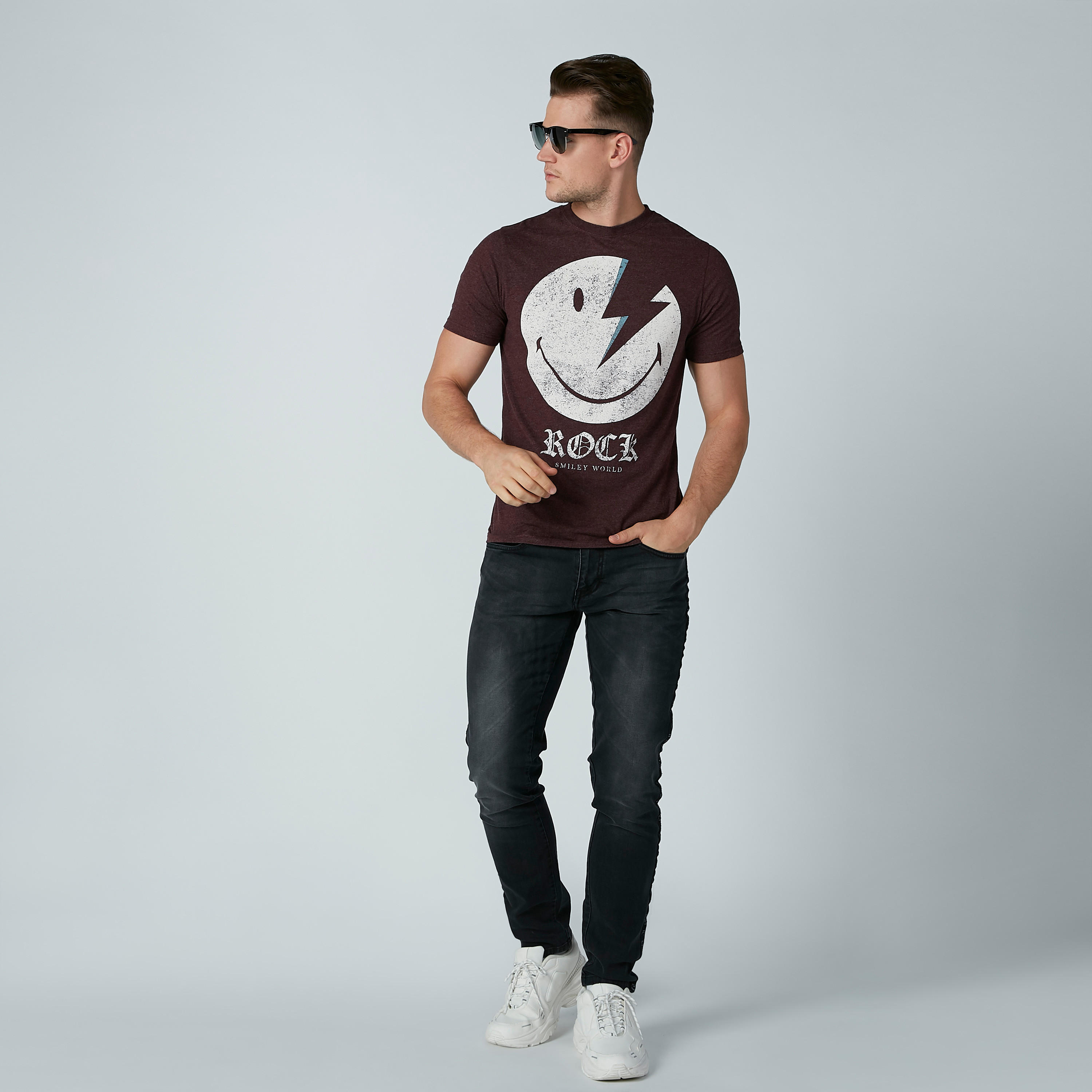 بنطلون جينز مستدام سكيني بخصر منخفض بيينج هيومان-men-clothing-bottoms-jeans-image-2
