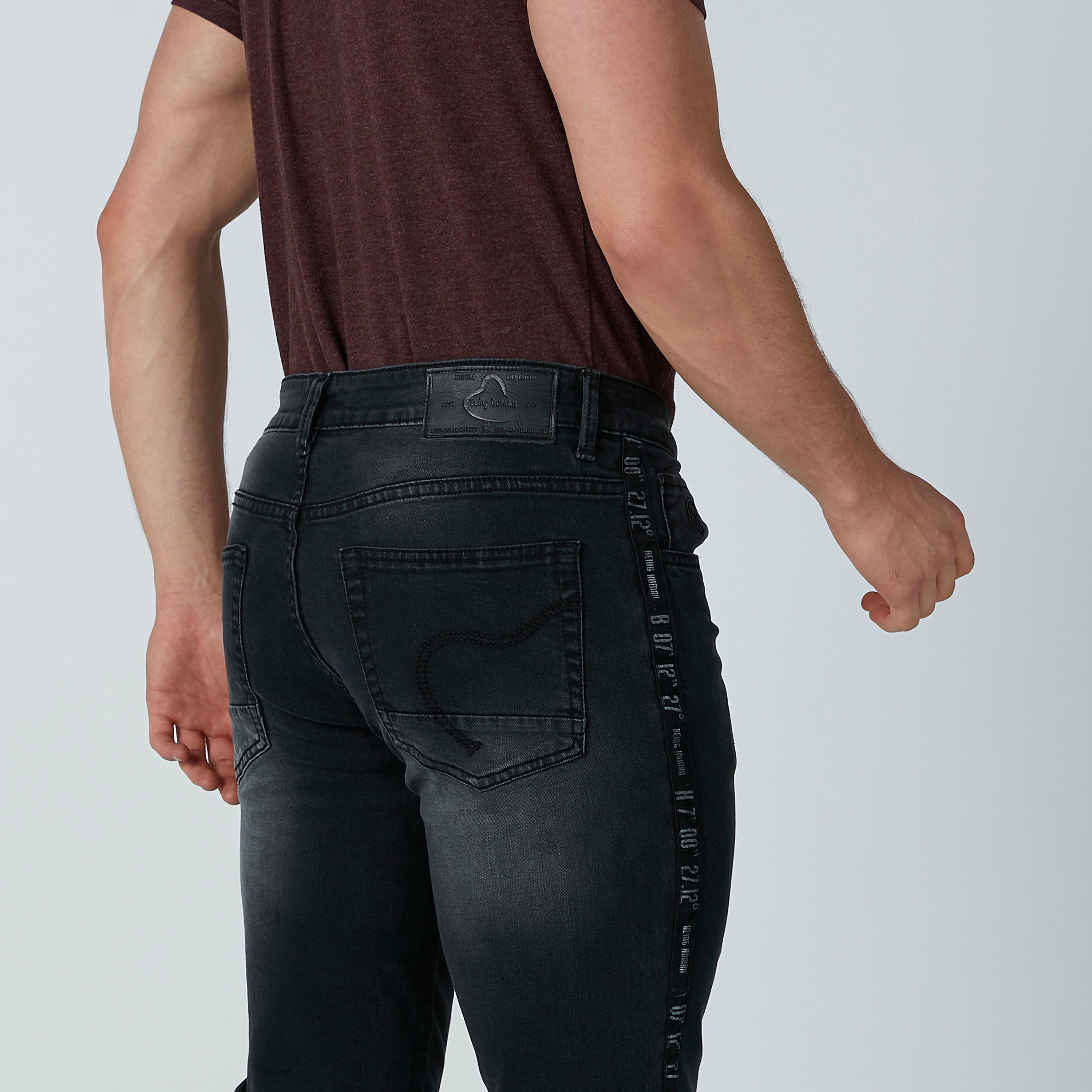 بنطلون جينز مستدام سكيني بخصر منخفض بيينج هيومان-men-clothing-bottoms-jeans-image-5