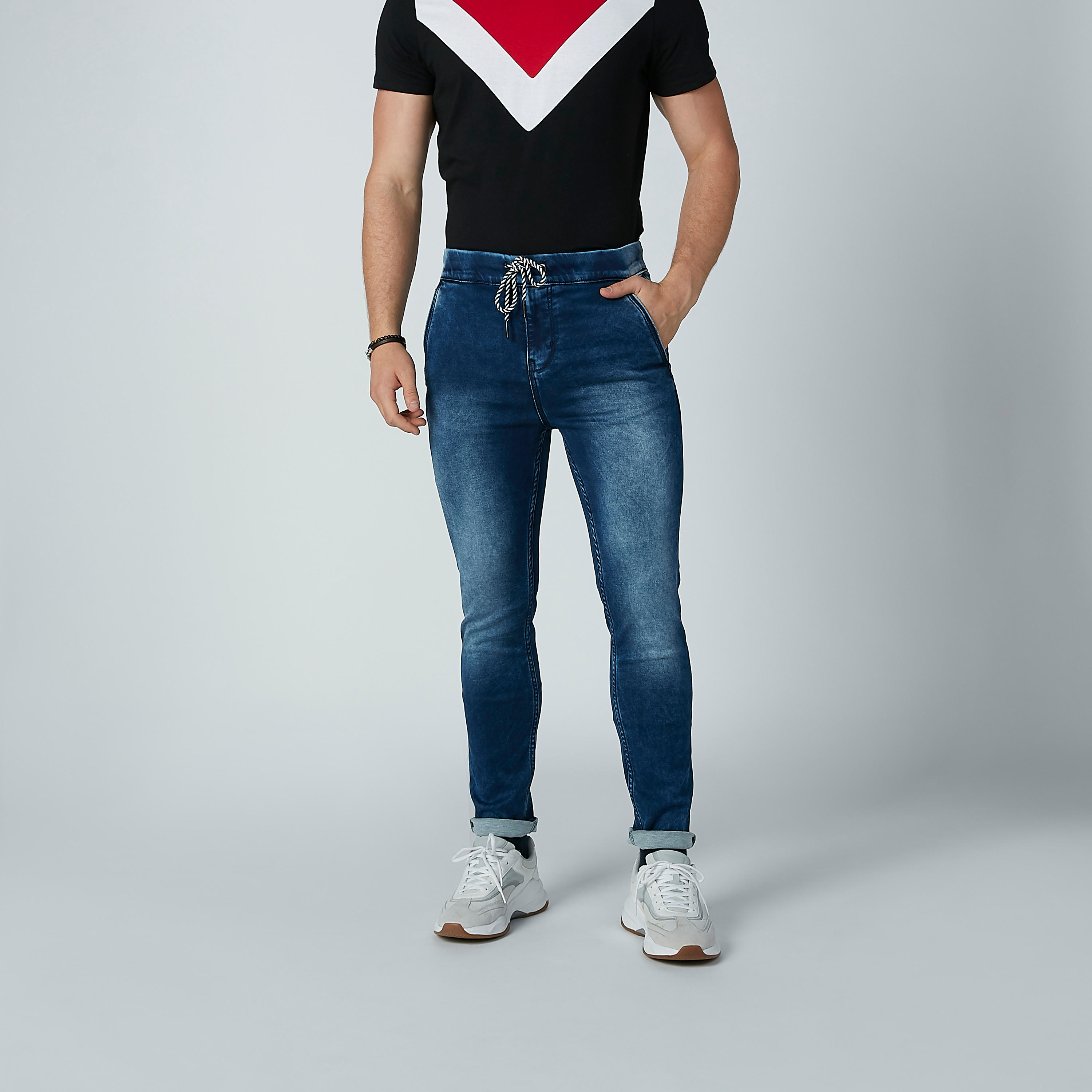 بنطلون جينز مستدام برباط وخصر منخفض من بيينج هيومان-men-clothing-bottoms-jeans-image-4