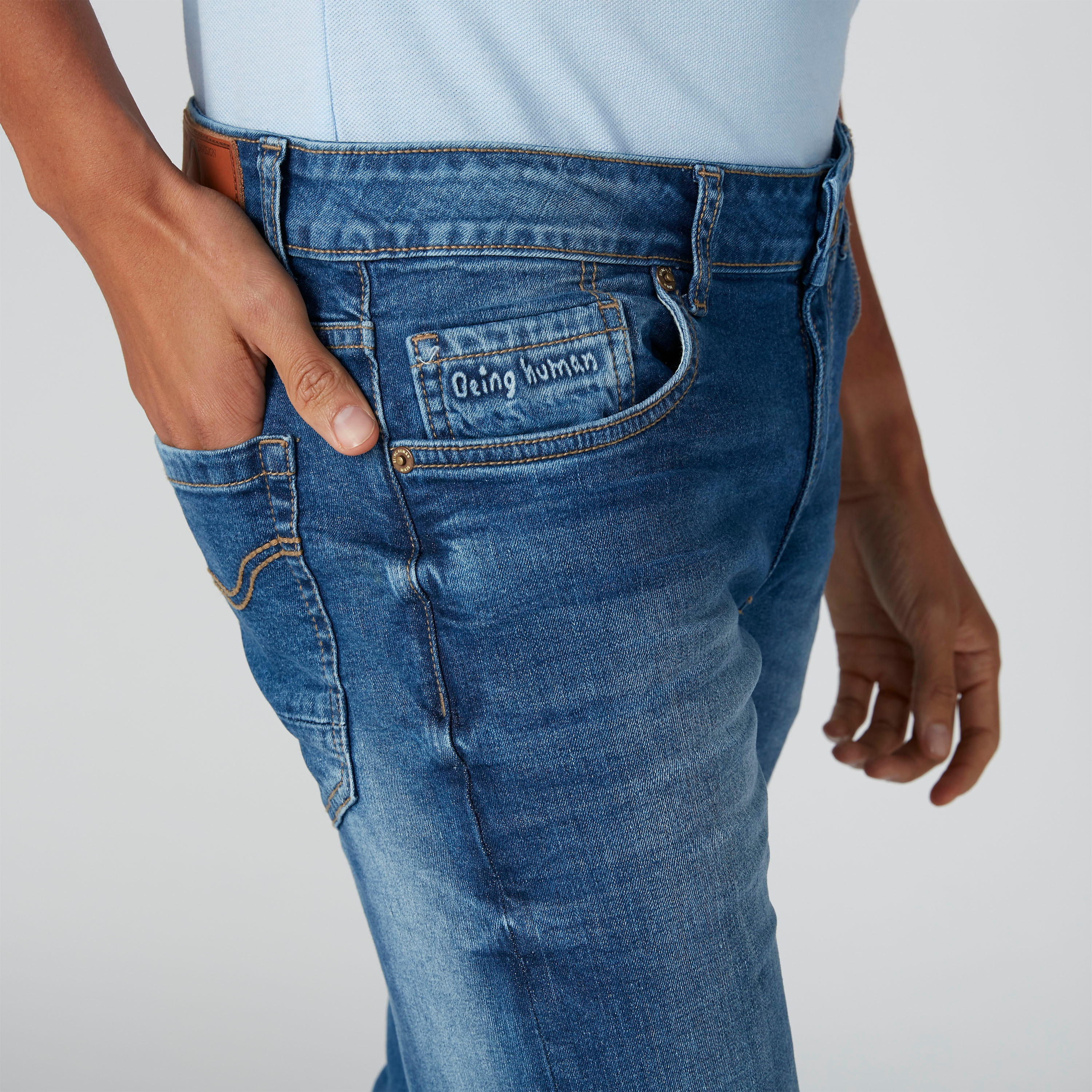 بنطلون مستدام جينز سكيني بخصر منخفض من بيينج هيومان-men-clothing-bottoms-jeans-image-5