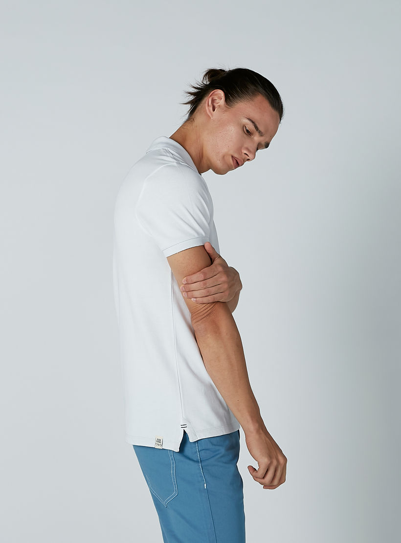تيشيرت سادة بياقة بولو وأكمام قصيرة من بيينج هيومان-men-clothing-tshirtsandpolos-polos-image-3