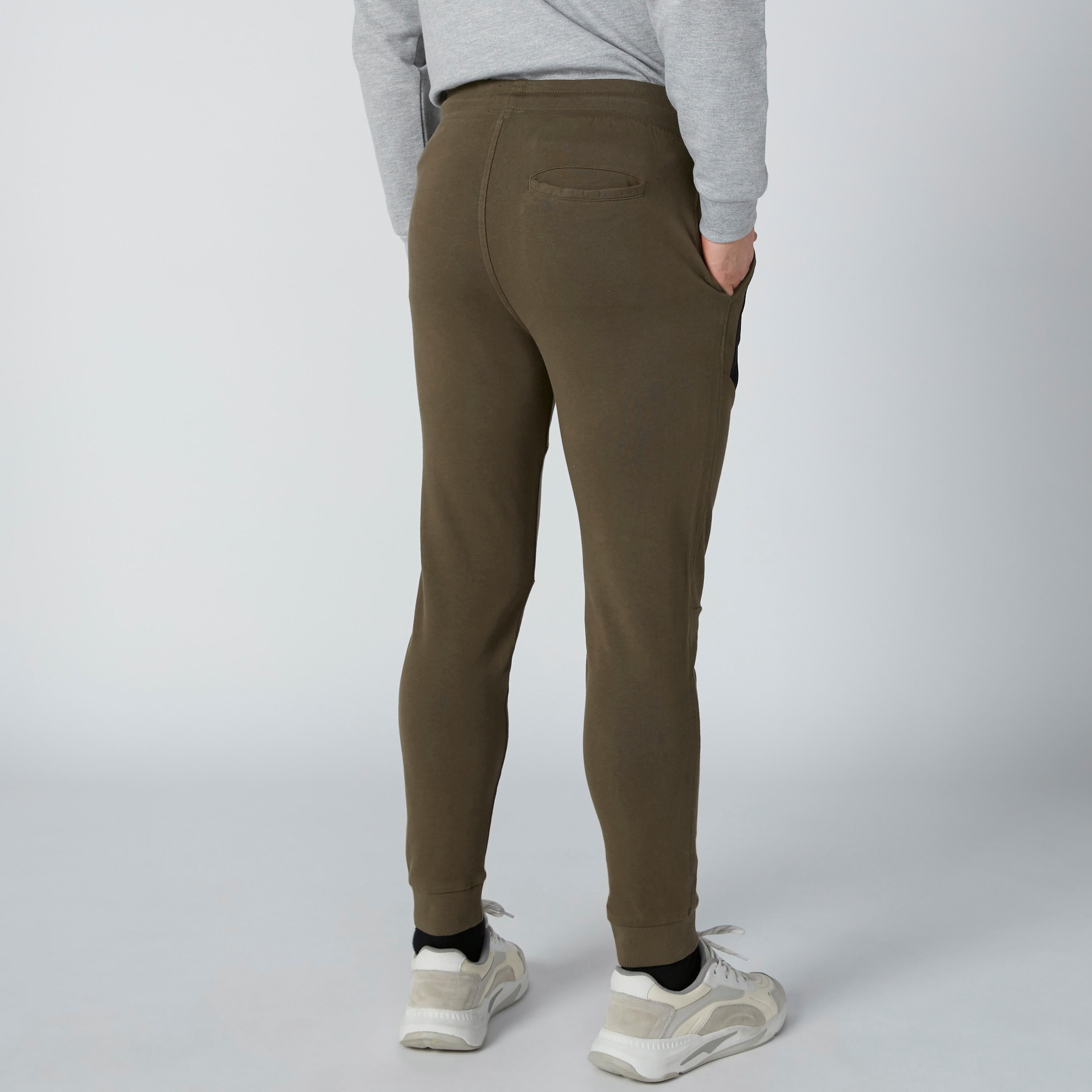 بنطال رياضي برباط وطبعات بيينج هيومن-men-clothing-bottoms-joggers-image-1
