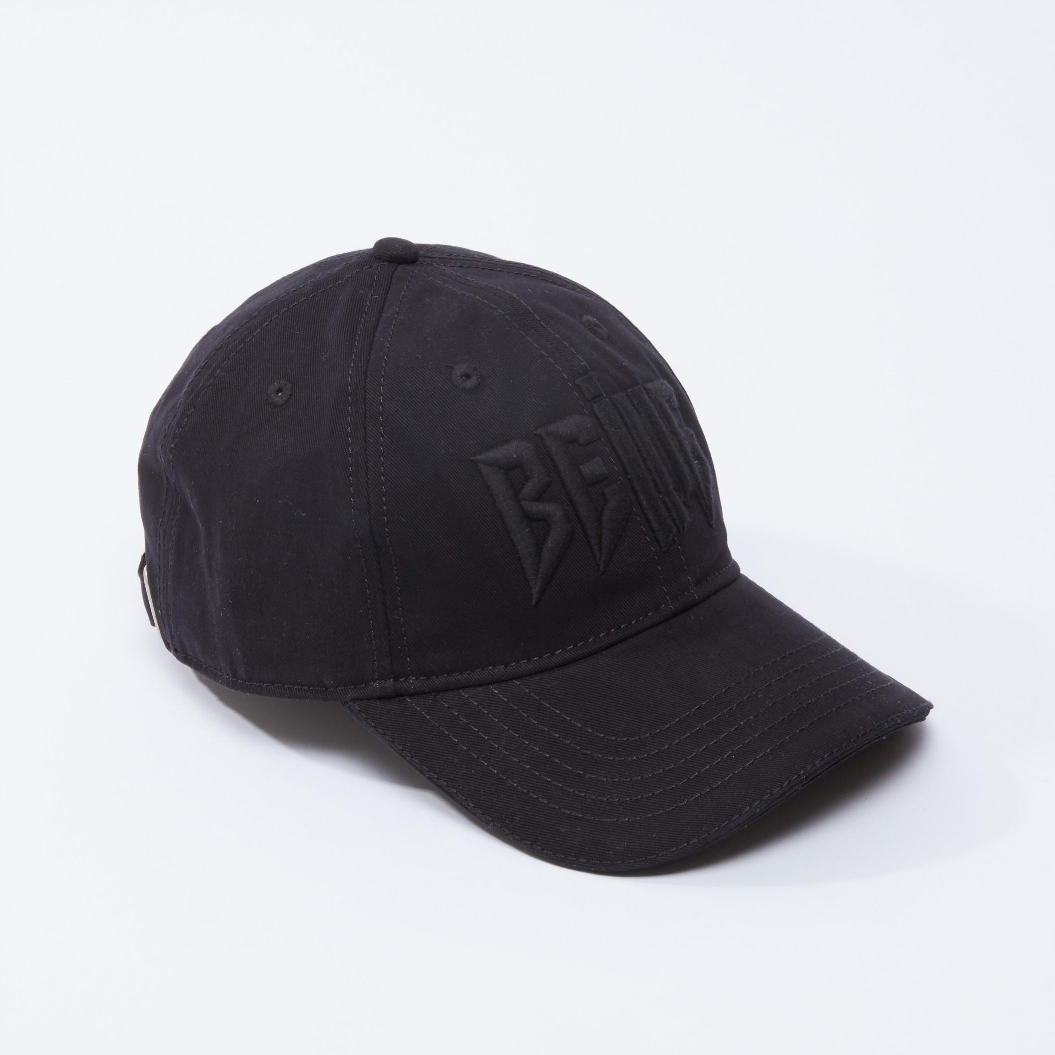 قبّعة كاب بتطريز ودرزات بيينج هيومان-men-caps-image-1