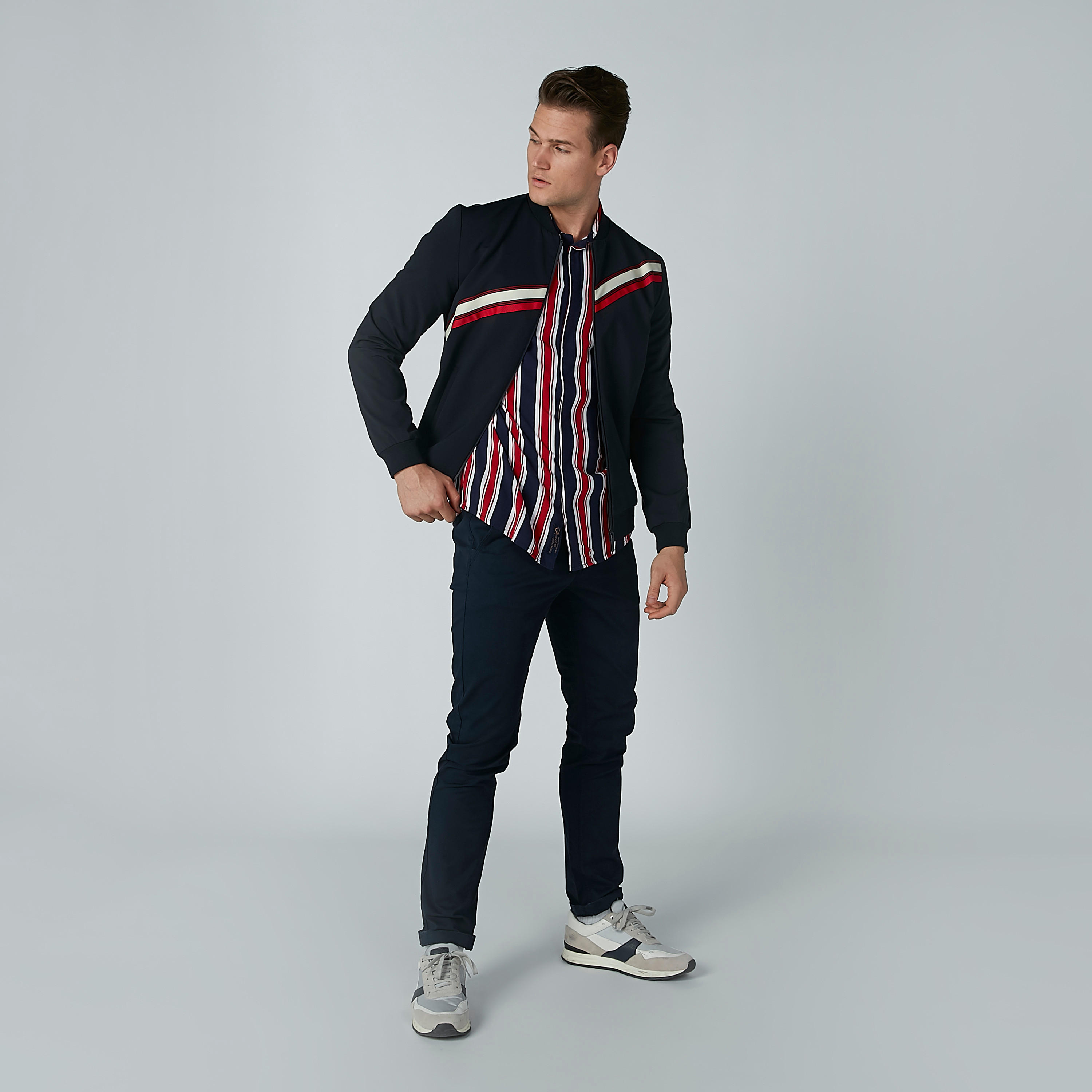 قميص مقلّم بأكمام قصيرة من بيينج هيومان-men-clothing-shirts-image-2