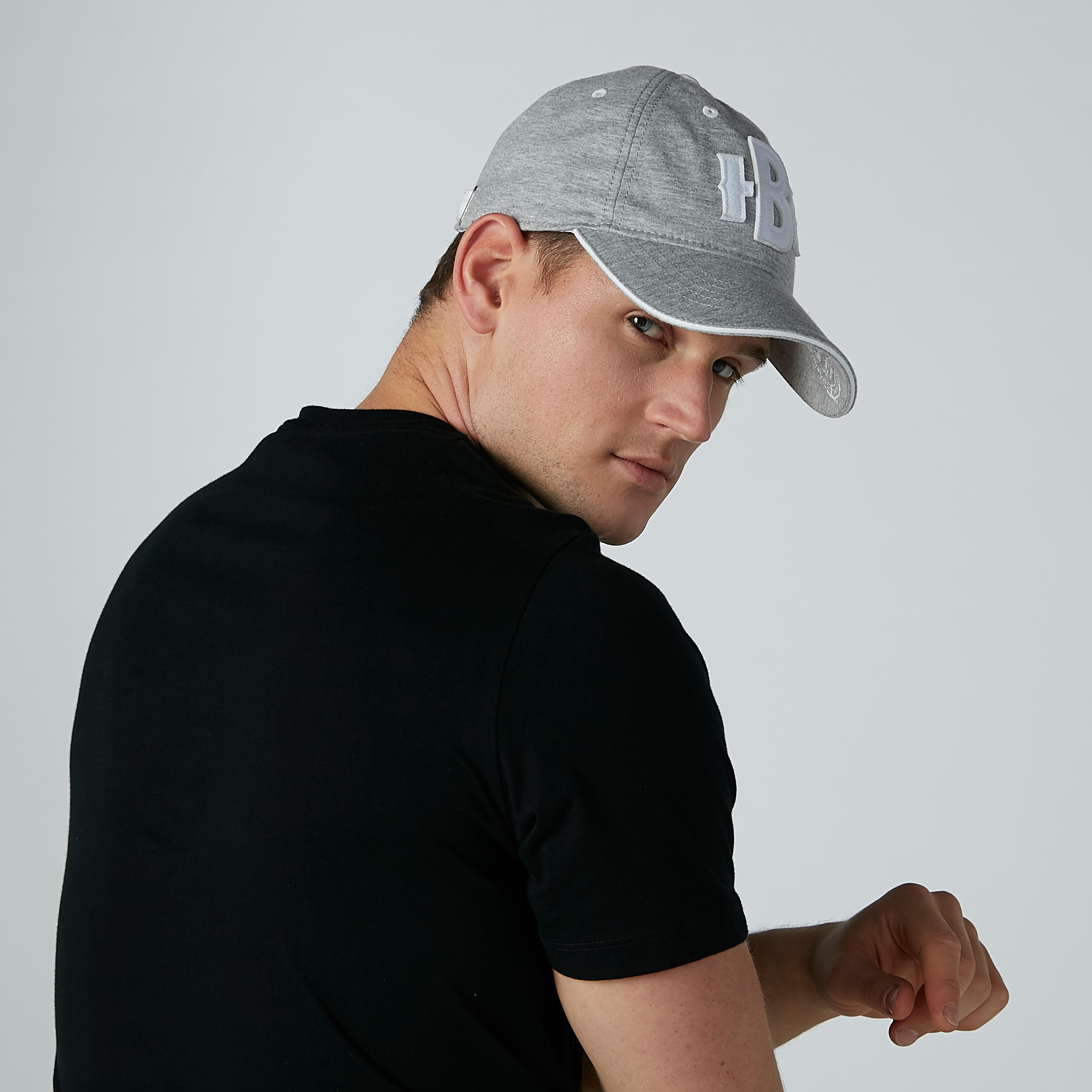 قبعة كاب بتزيينات بيينج هيومان-men-caps-image-3