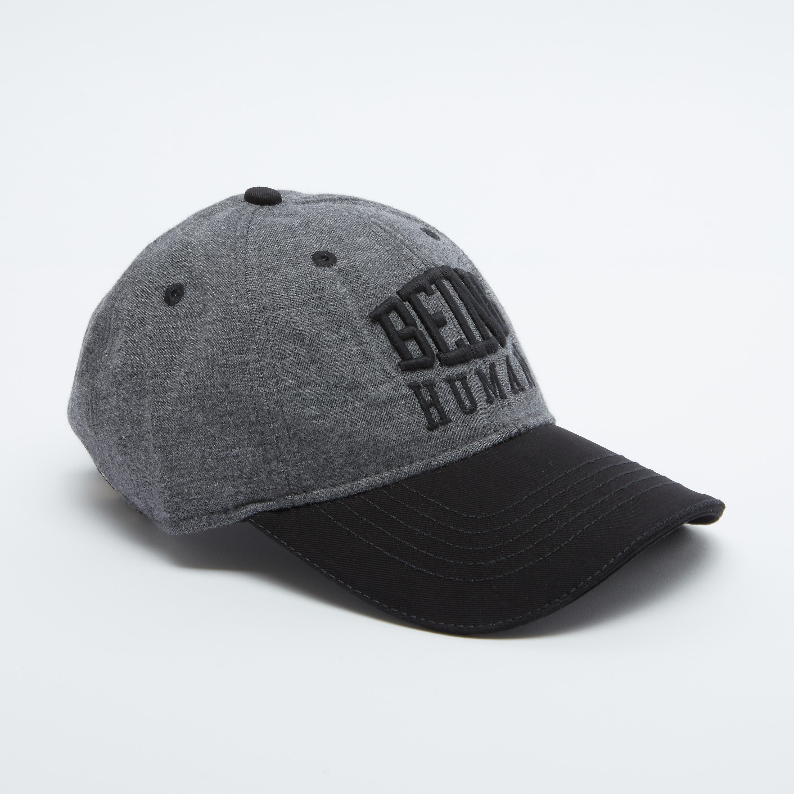 قبعة كاب بتطريز بيينج هيومان-men-caps-image-4
