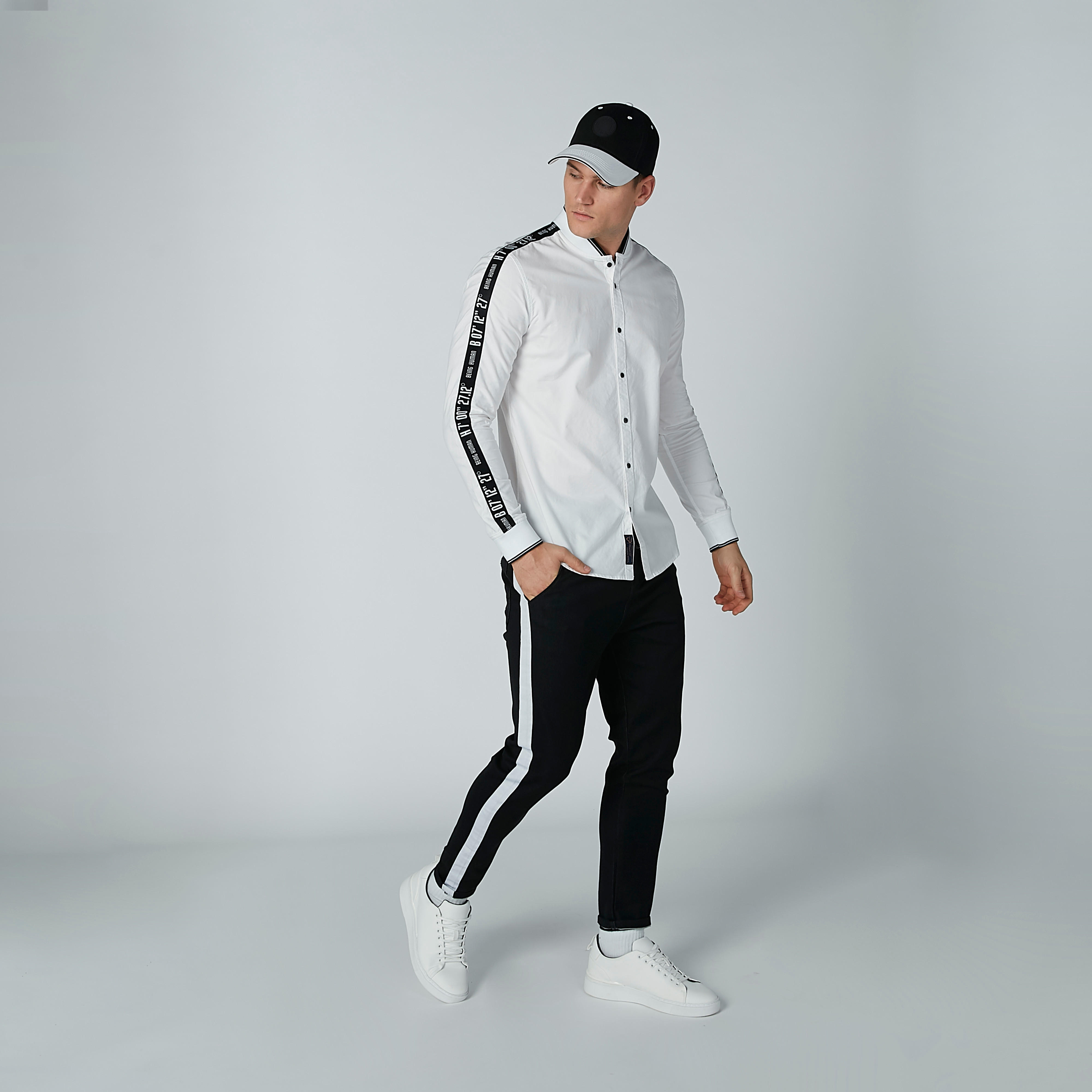 قبعة كاب بإبزيم إغلاق وتزيينات بيينج هيومان-men-caps-image-2