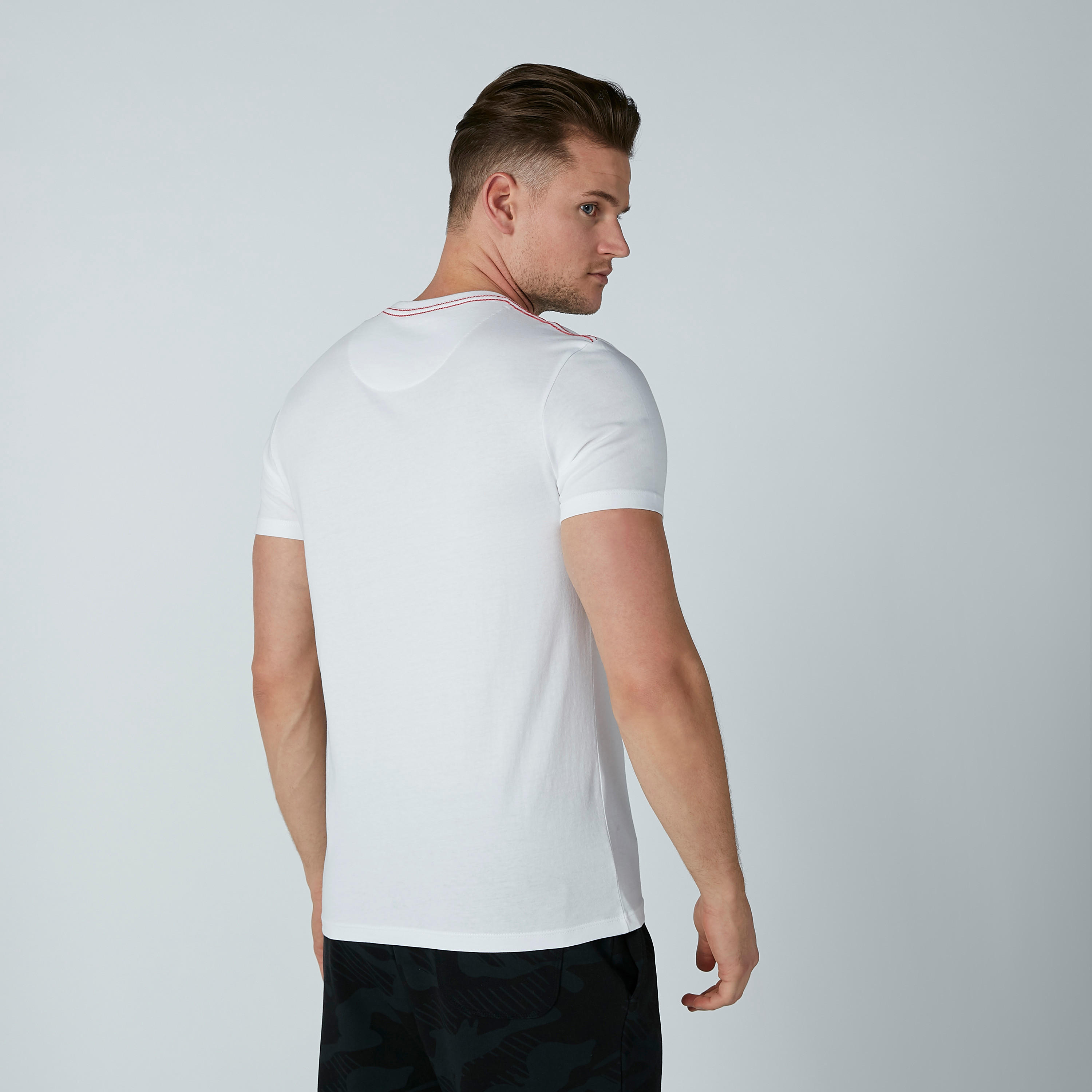 تيشيرت بأكمام قصيرة وطبعات بيينج هيومان-men-clothing-tshirtsandpolos-tshirts-image-4