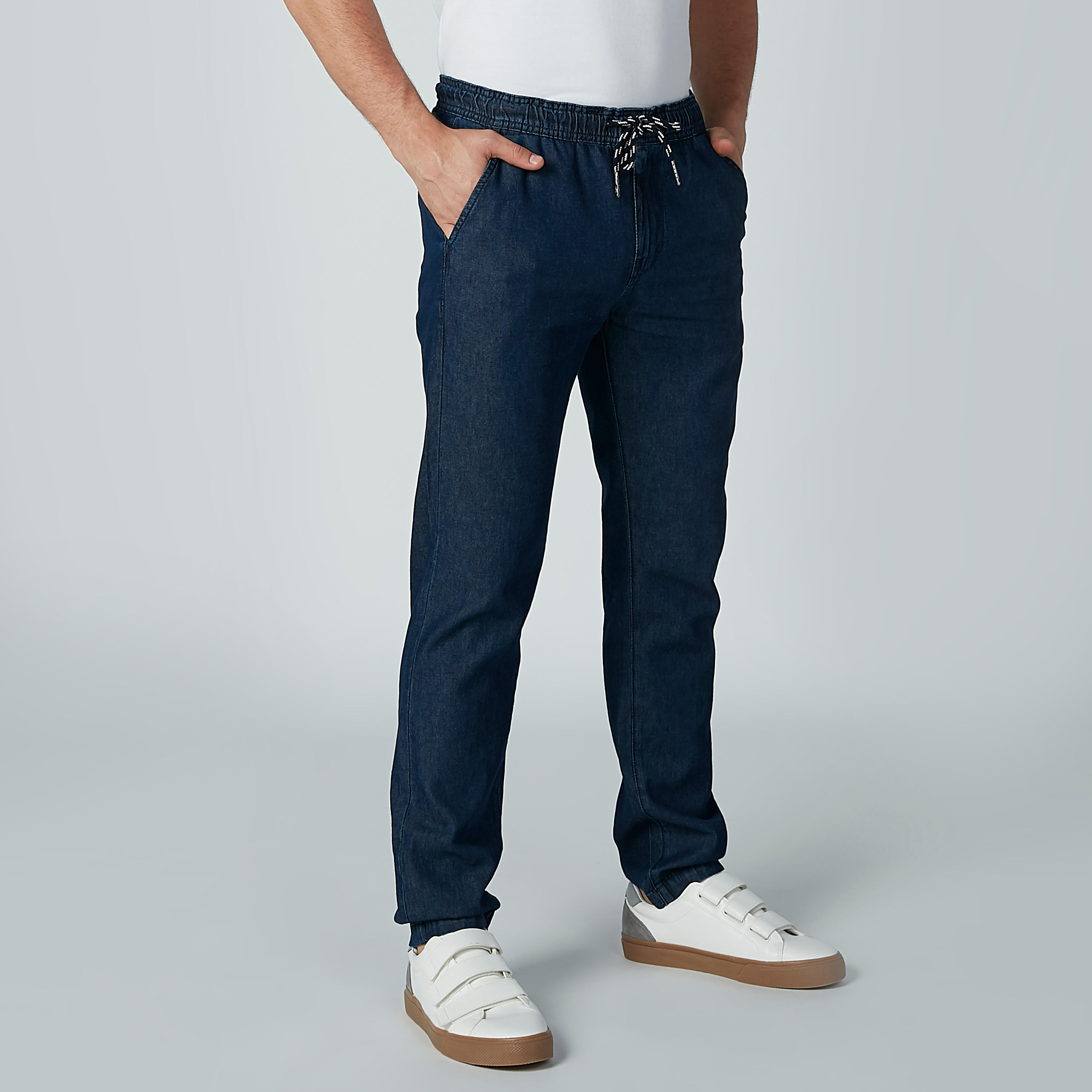بنطال جينز دينم بخصر مطّاطي ورباط من بيينج هيومان-men-clothing-bottoms-jeans-image-1