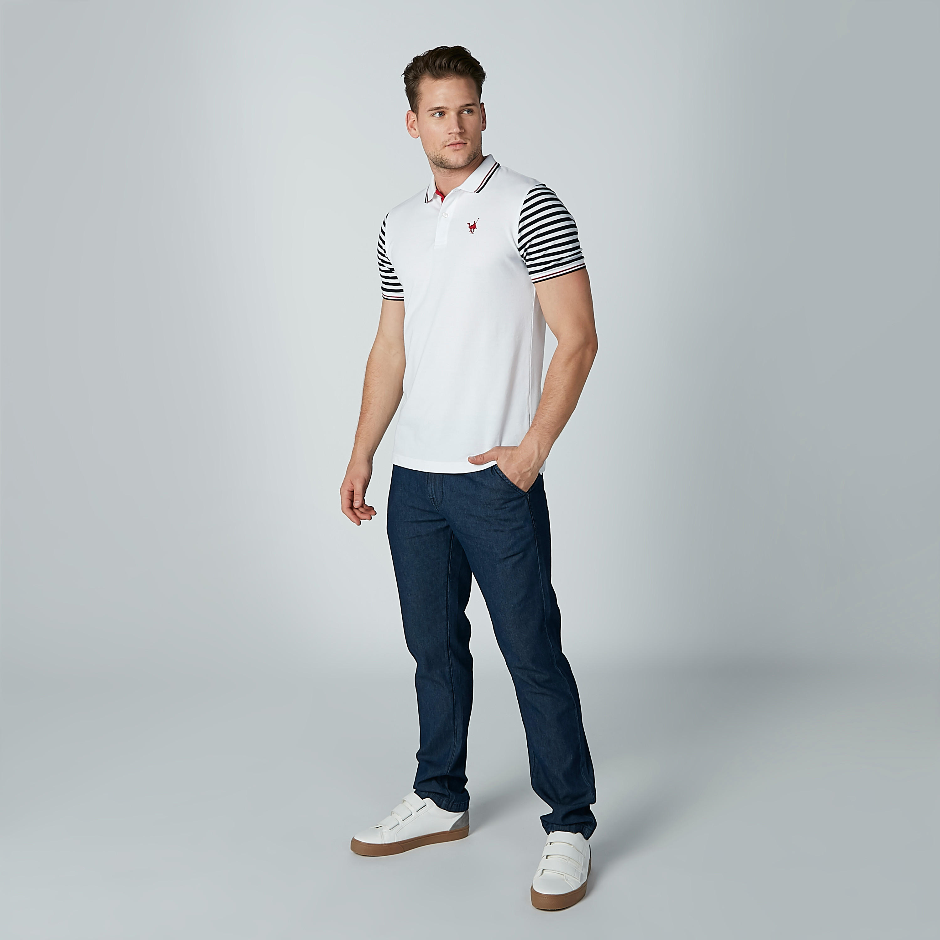 بنطال جينز دينم بخصر مطّاطي ورباط من بيينج هيومان-men-clothing-bottoms-jeans-image-2