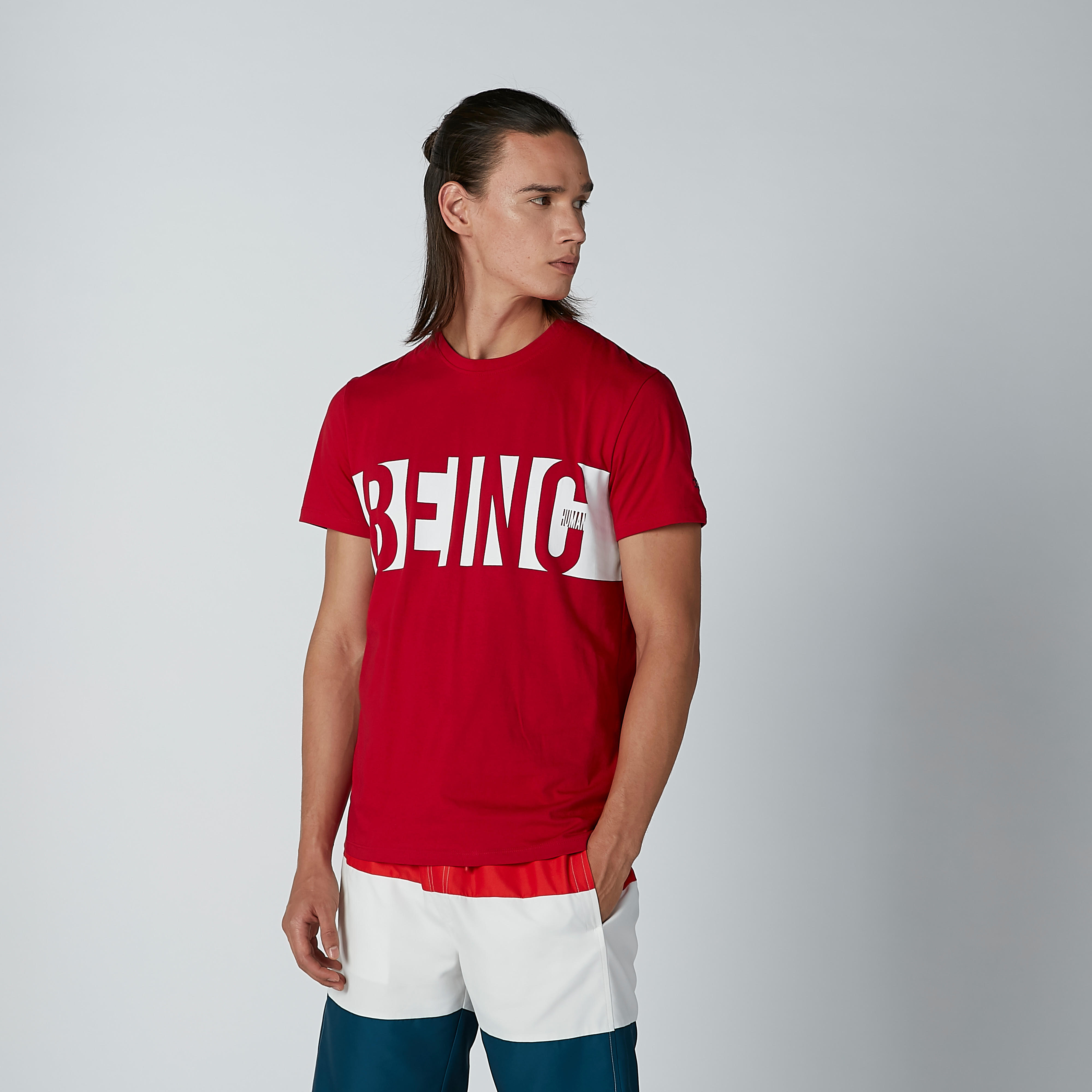 تيشيرت بياقة مستديرة وأكمام قصيرة وطبعات بيينج هيومان-men-clothing-tshirtsandpolos-tshirts-image-2