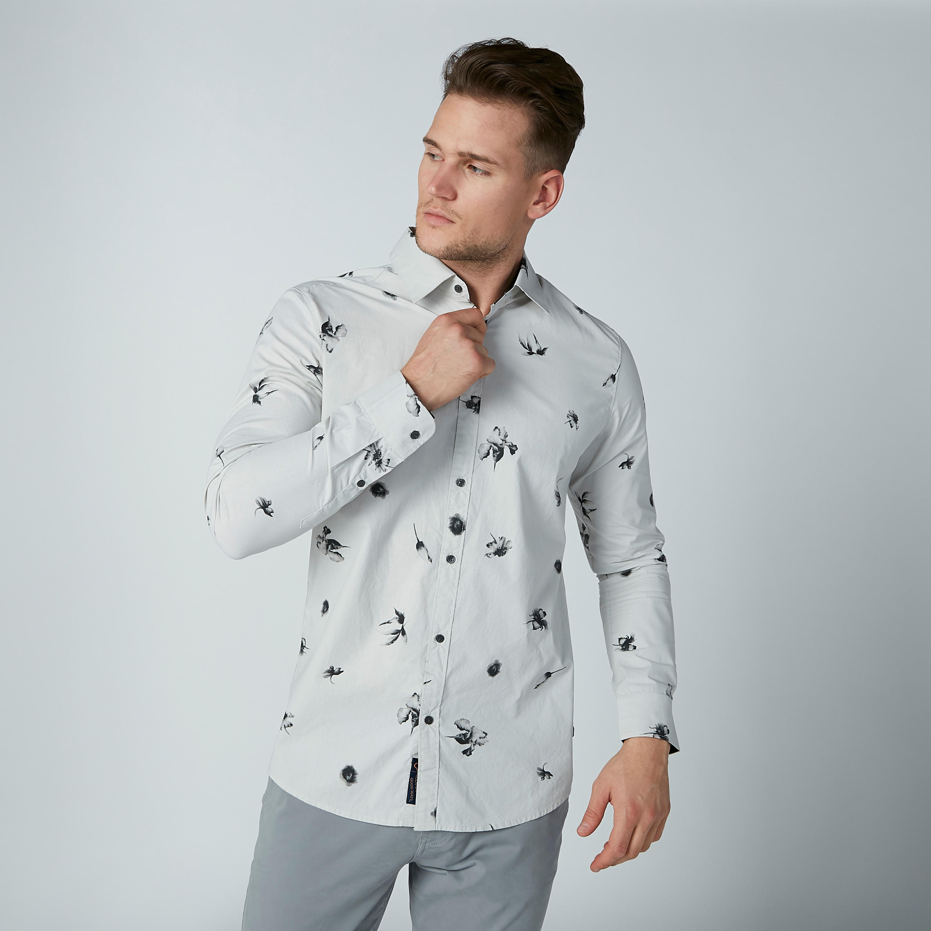 قميص بأكمام طويلة وطبعات بيينج هيومان-men-clothing-shirts-image-4