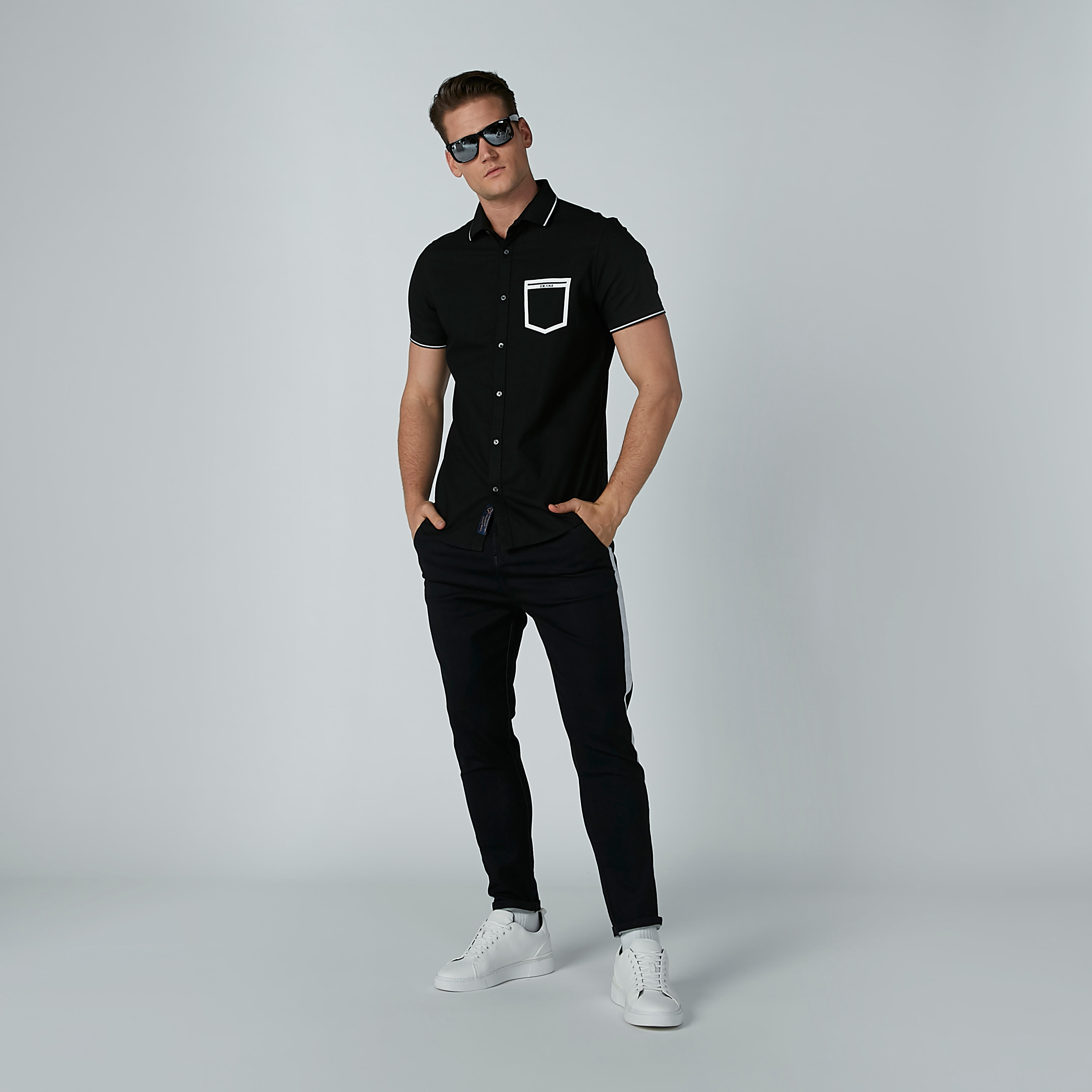 قميص بأكمام قصيرة وطبعات بيينج هيومان-men-clothing-shirts-image-5