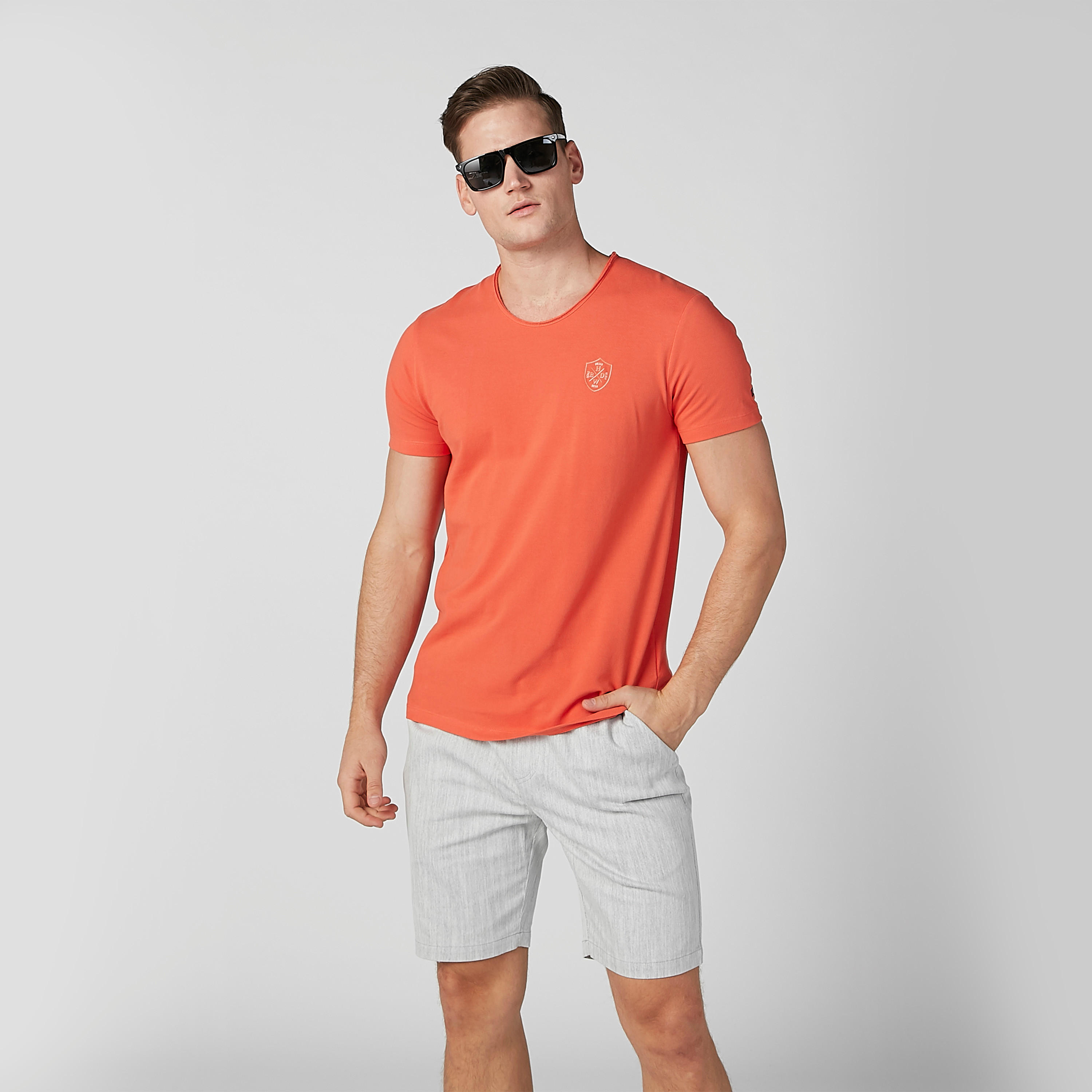 Being Human Plain Round Neck T-shirt with Short Sleeves-men-clothing-tshirtsandpolos-tshirts-image-1