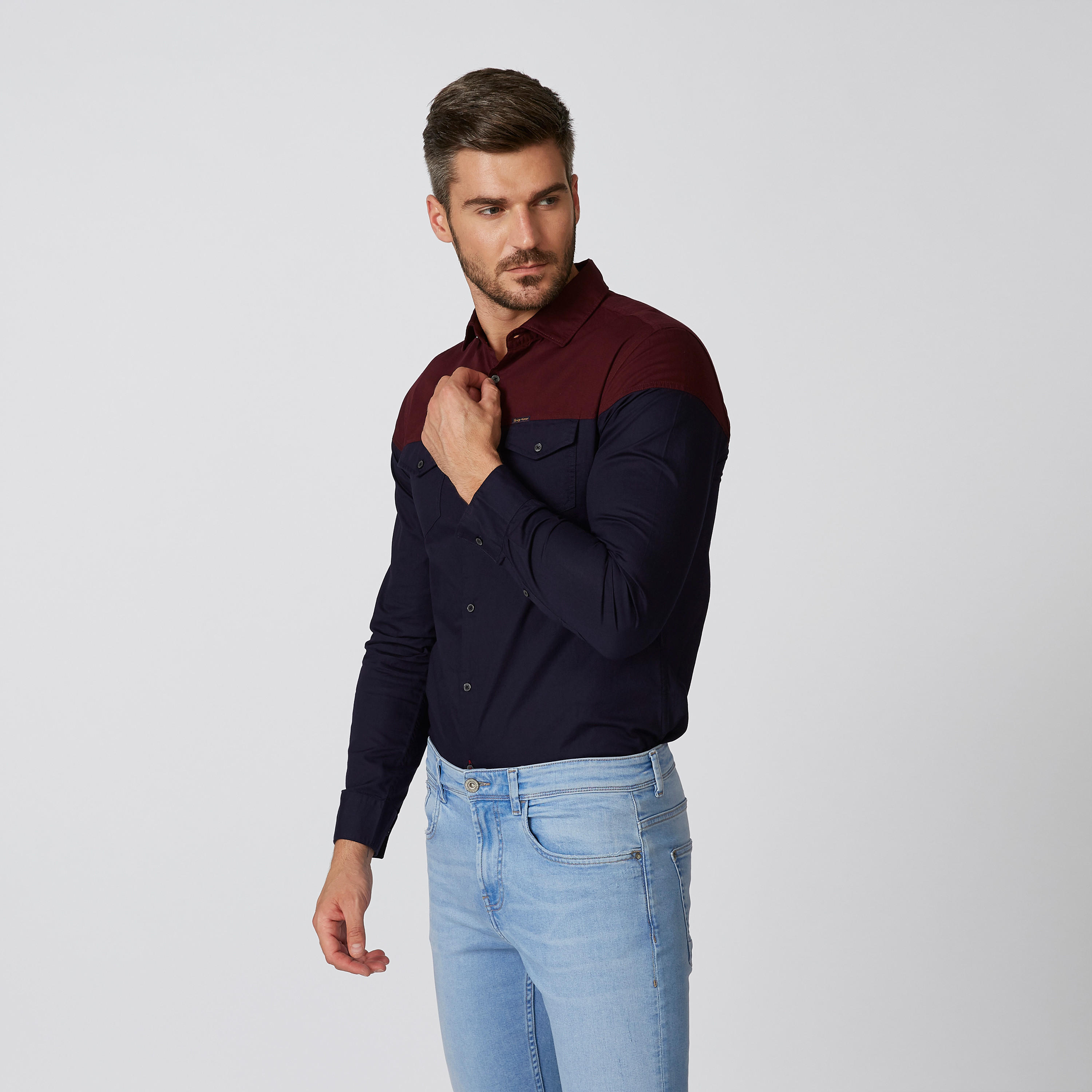 قميص بنمط كتل الألوان بأكمام طويلة من بيينج هيومان-men-clothing-shirts-image-3