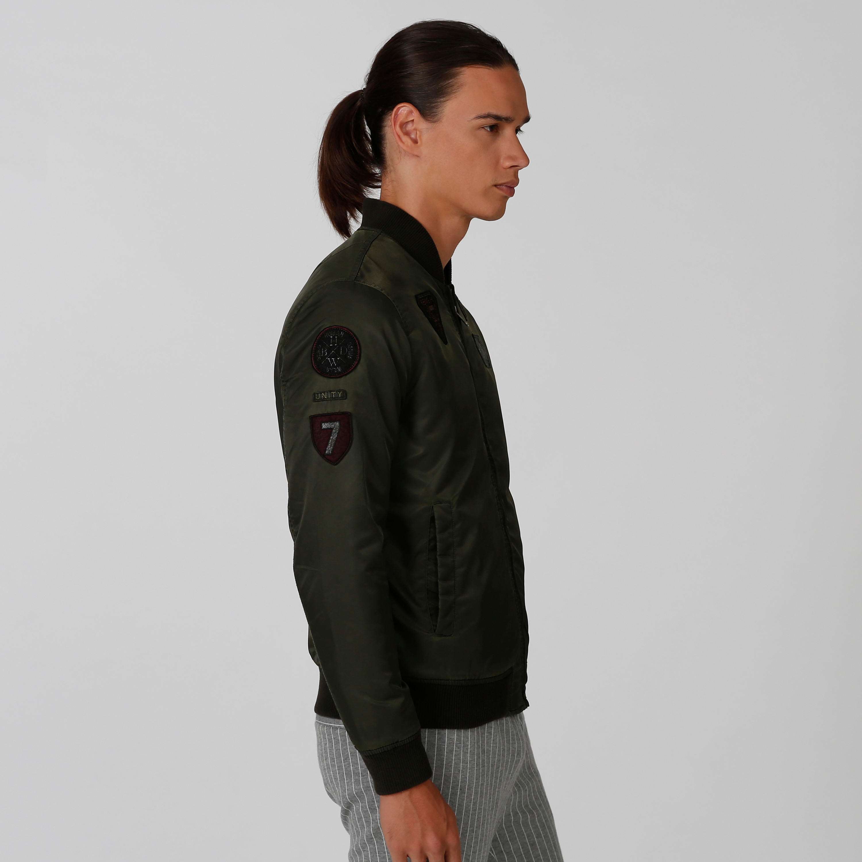 جاكيت بومبر بتزيينات من بيينج هيومان-men-clothing-jacketsandblazers-jackets-image-1