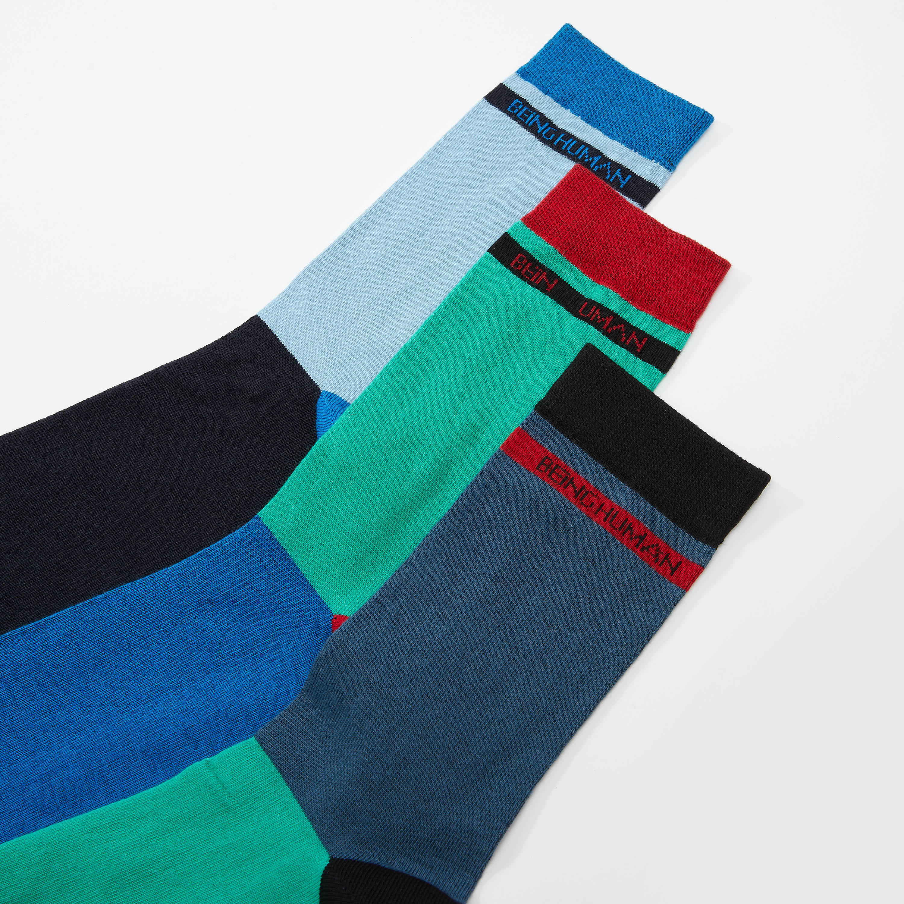جوارب بنمط كتل الألوان بطول أعلى الكاحل من بيينج هيومان - طقم من 3 أزواج-men-socks-image-2