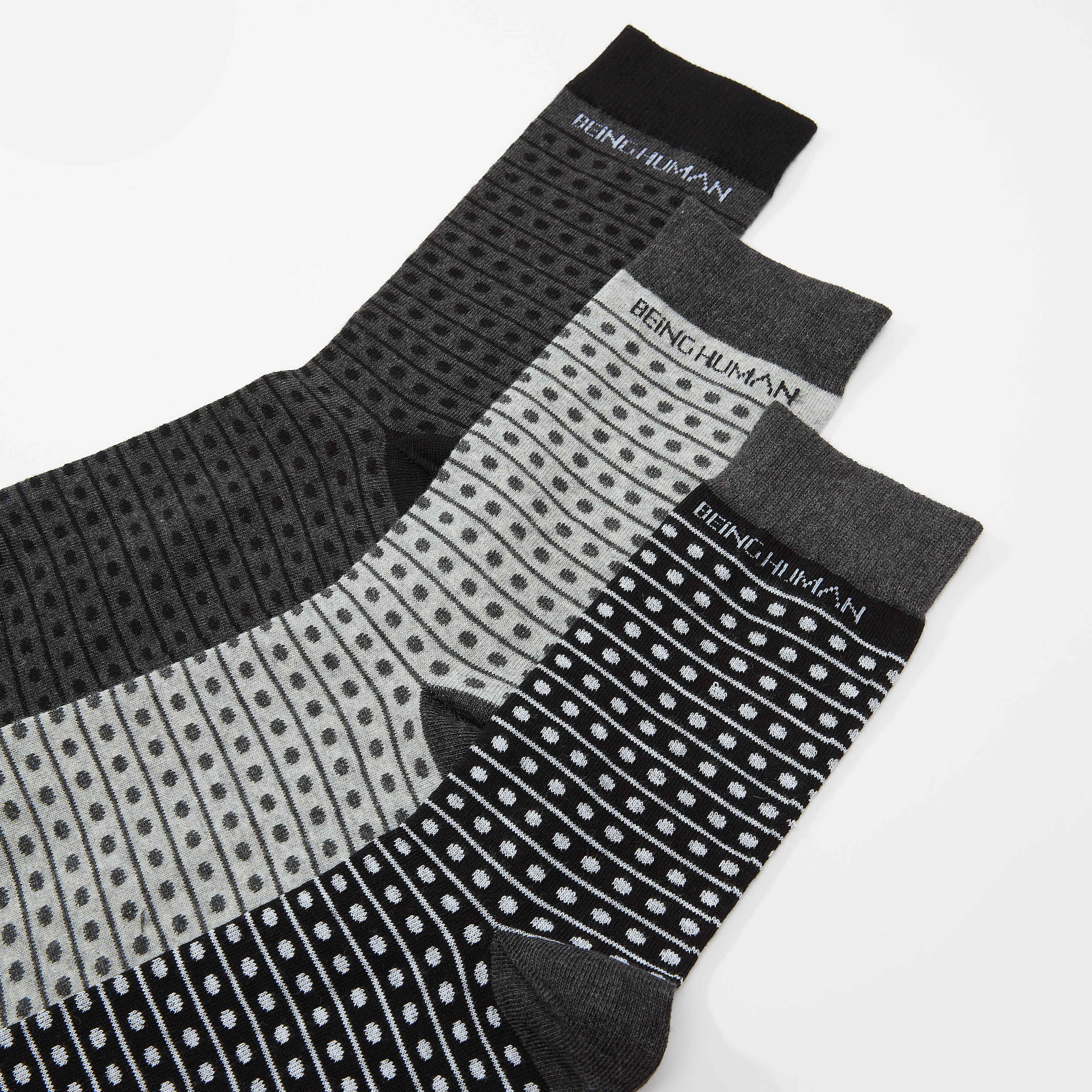 جوارب بطول الكاحل بطبعات بيينج هيومان - طقم من 3 أزواج-men-socks-image-2