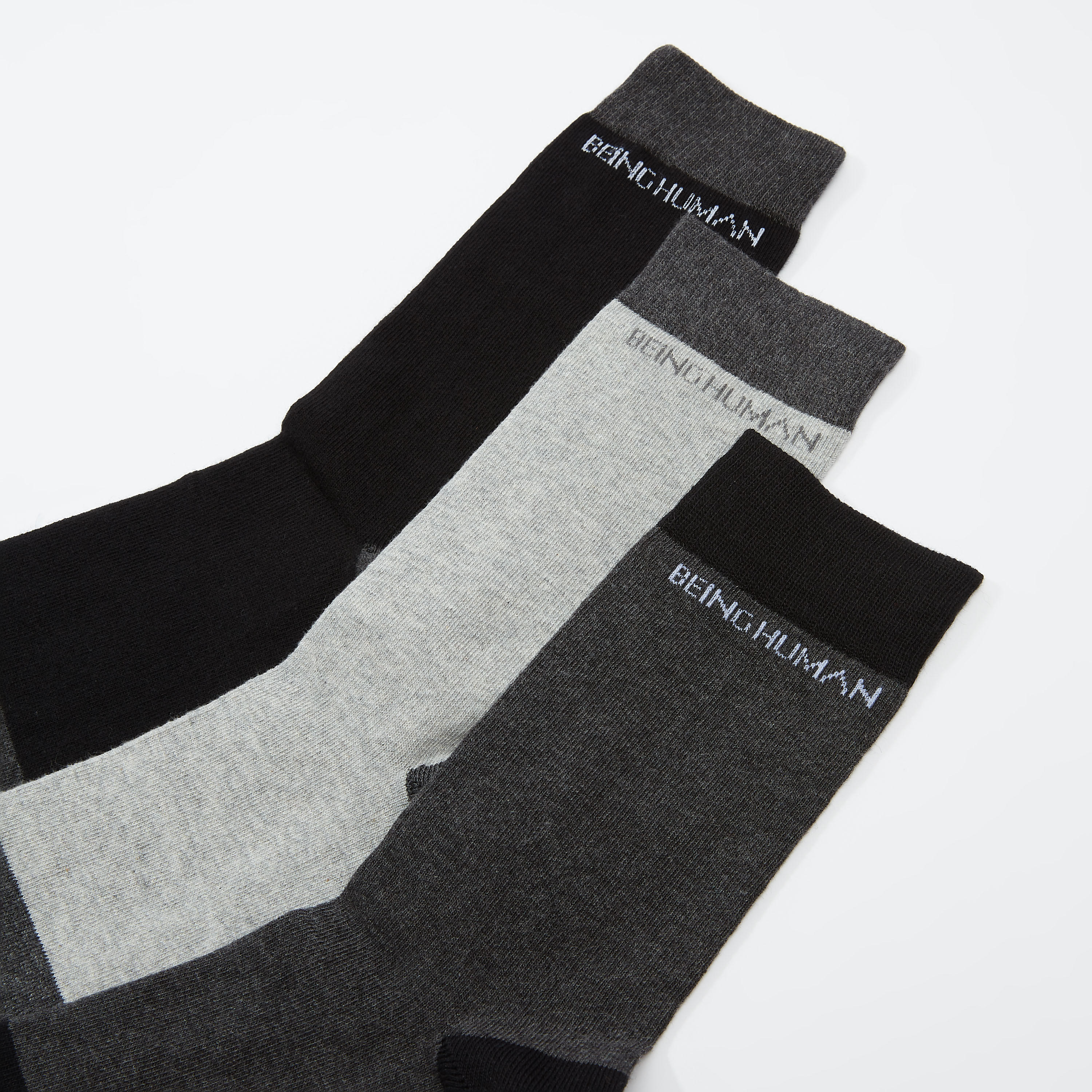 جوارب مقلّمة بطول أعلى الكاحل من بيينج هيومان - طقم من 3 أزواج-men-socks-image-2