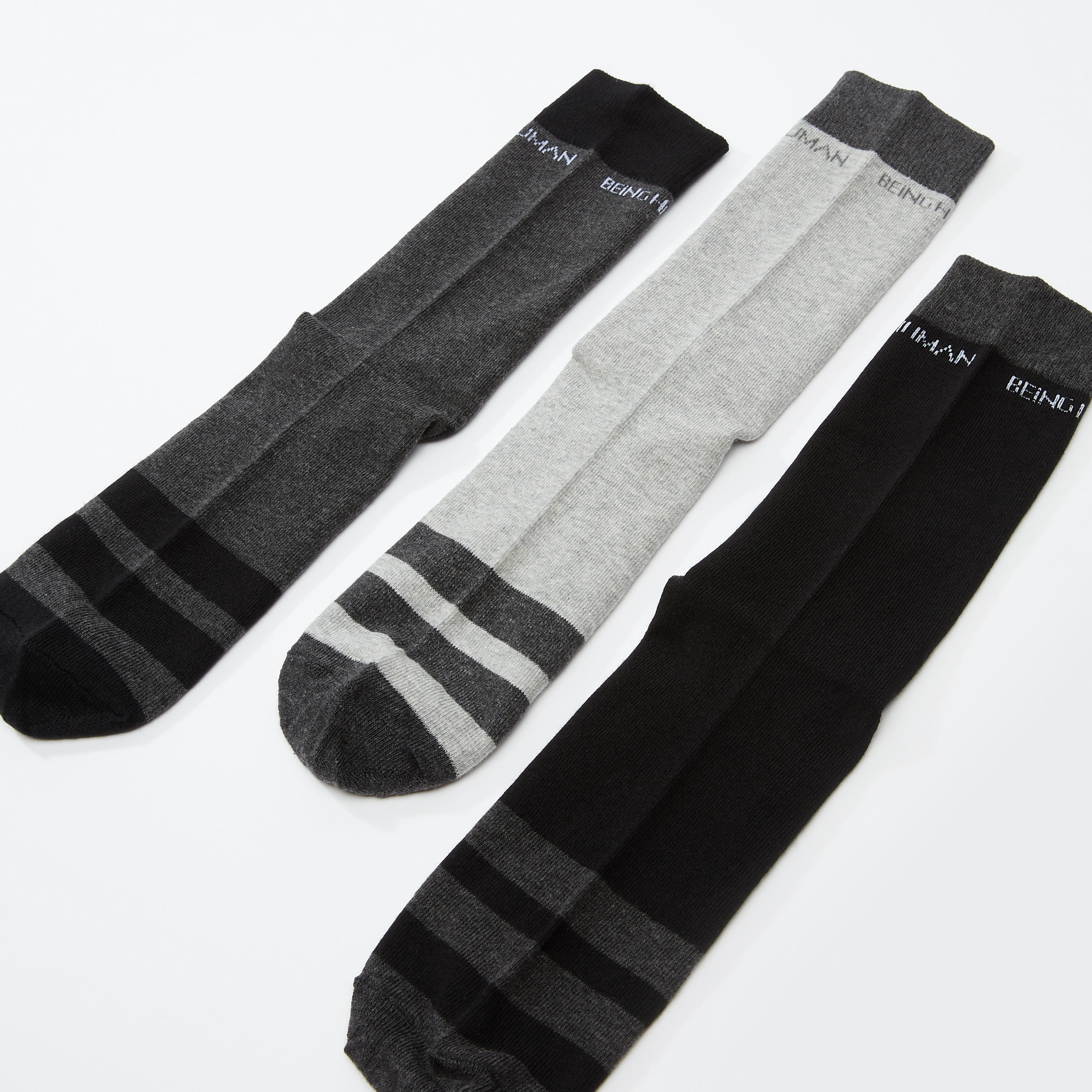 جوارب مقلّمة بطول أعلى الكاحل من بيينج هيومان - طقم من 3 أزواج-men-socks-image-3