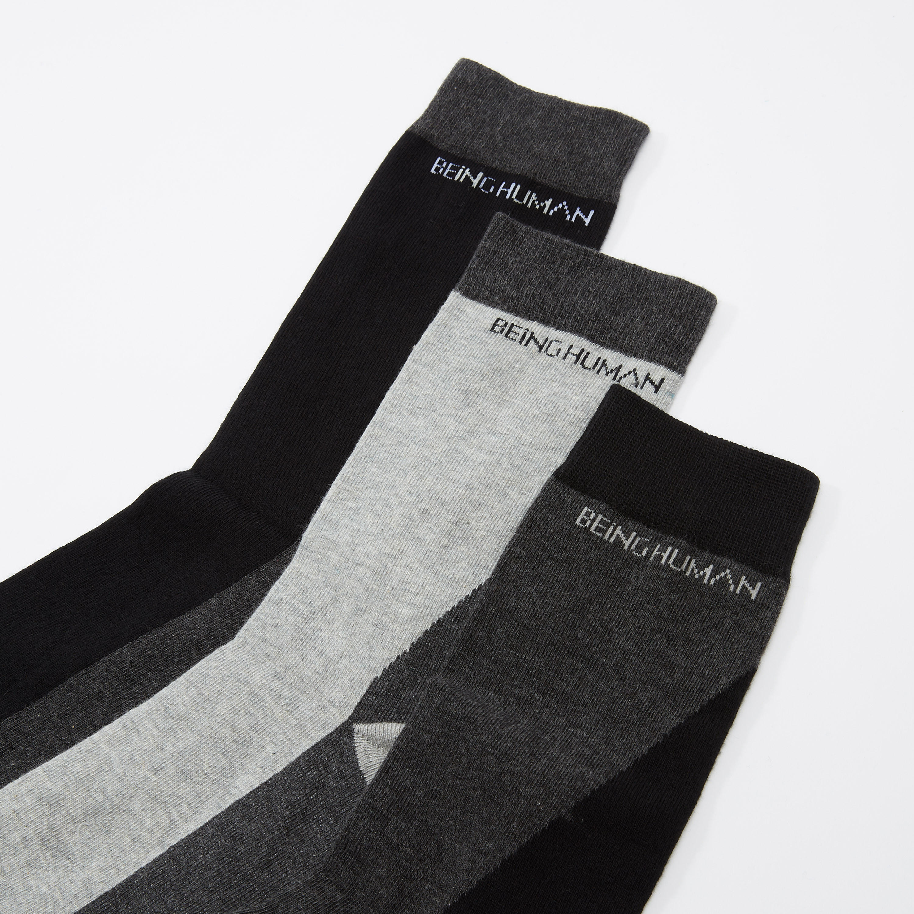 جوارب بنمط كتل الألوان بطول الكاحل من بيينج هيومان - طقم من 3 أزواج-men-socks-image-2