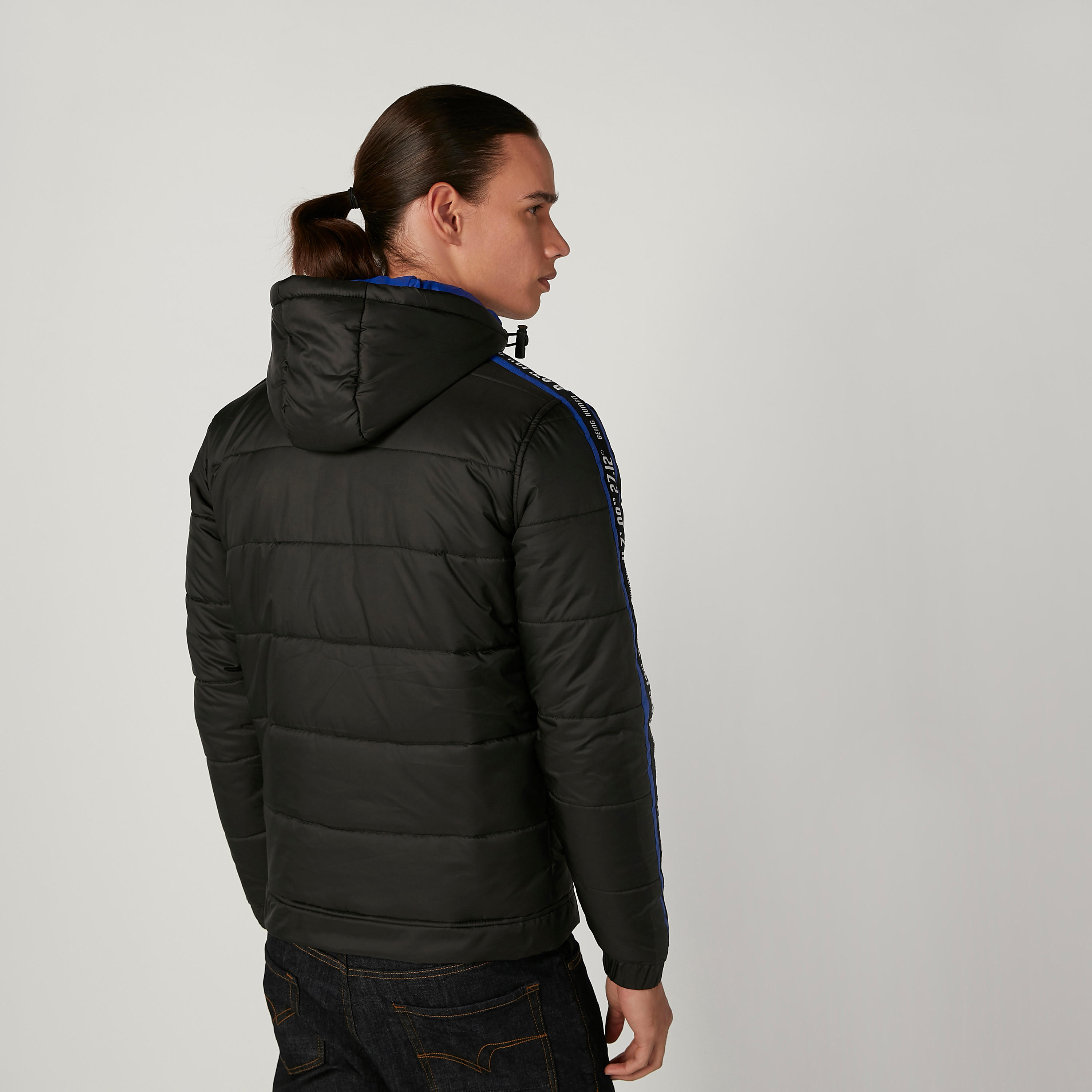 جاكيت بومبر بأكمام طويلة وشريطة جانبية من بيينج هيومان-men-clothing-jacketsandblazers-jackets-image-4