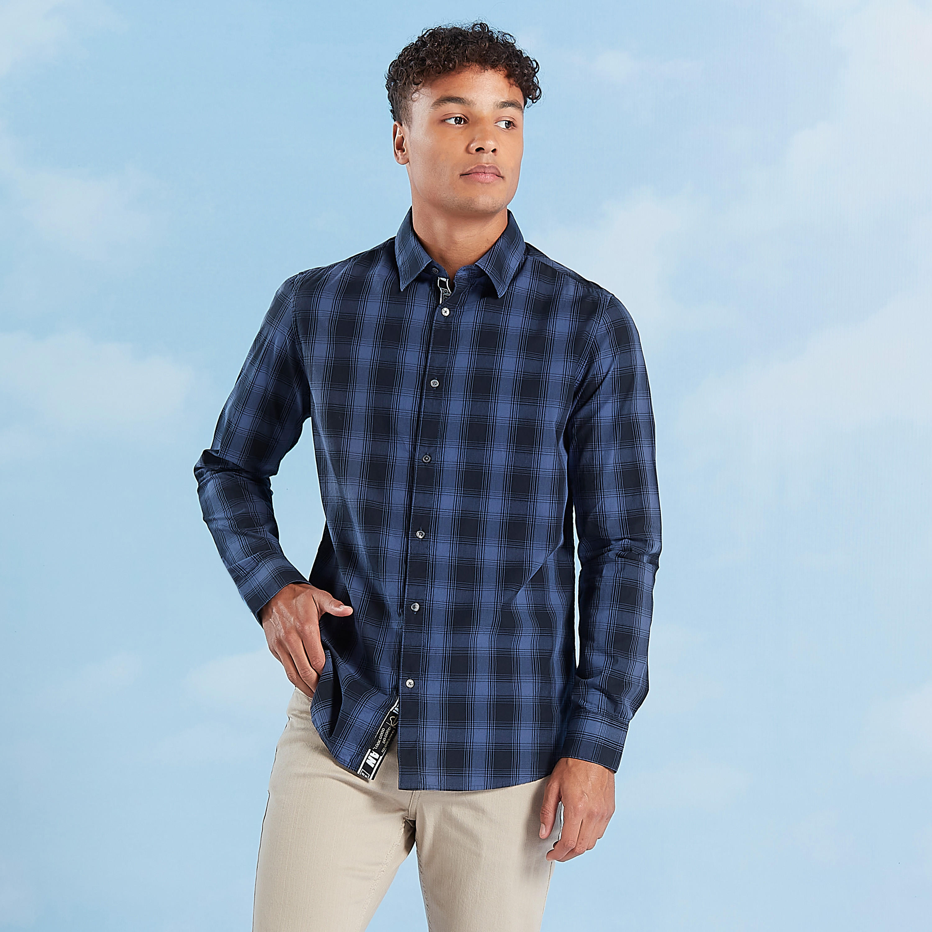 قميص سليم كاروهات بأكمام طويلة من بيينج هيومان-men-clothing-shirts-image-1